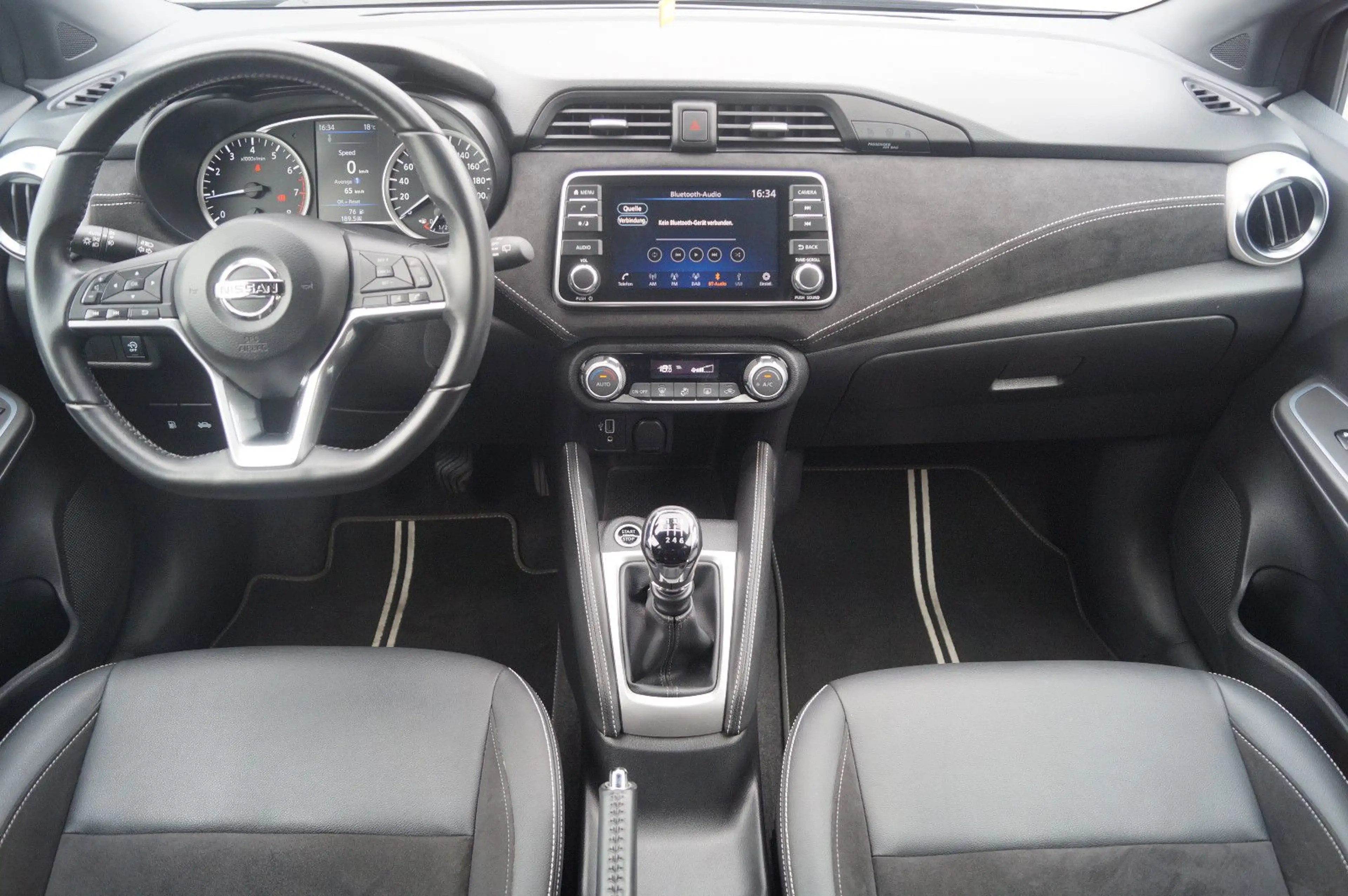 Nissan Micra N-Sport Klimaauto Kamera PDC Tempomat — photo 15