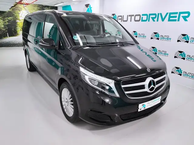 Mercedes-Benz V 220 220d Largo