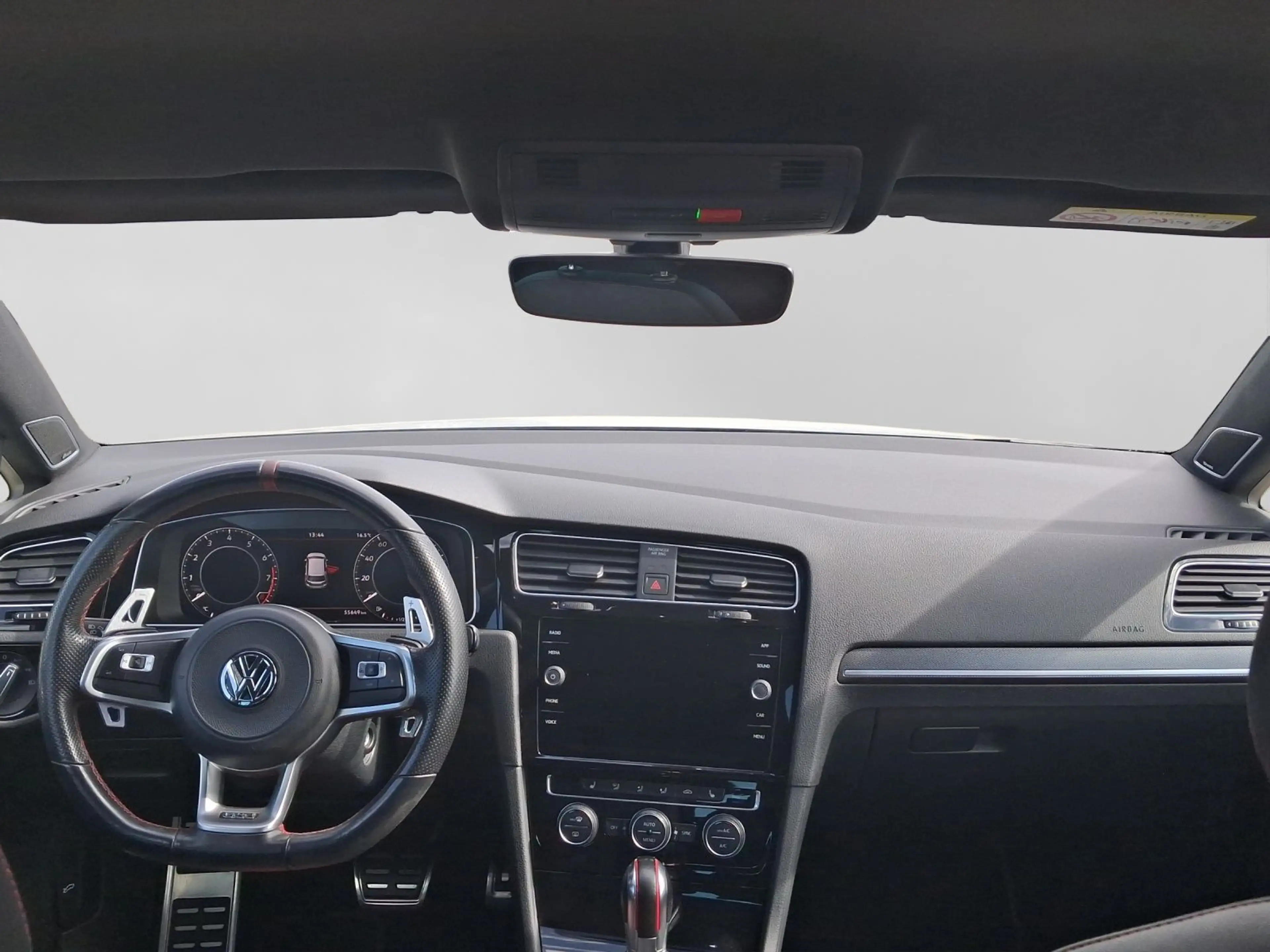 Volkswagen Golf GTI TCR R-PERFORMANCE AGA DYNAUDIO — photo 5