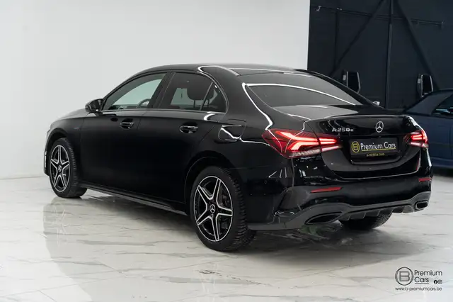 Mercedes-Benz A-Class view 14