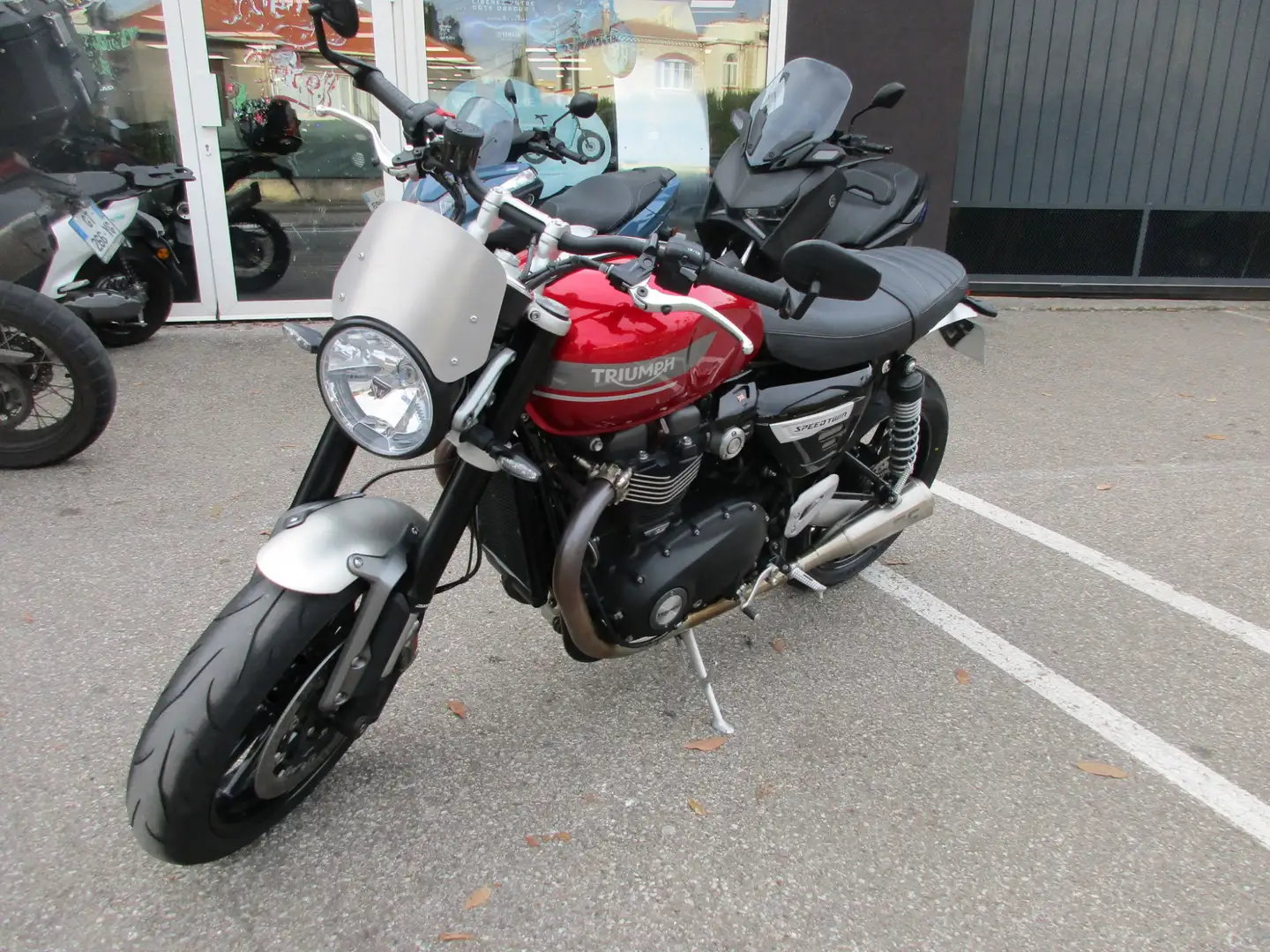 Triumph Speed Twin Noir - 2