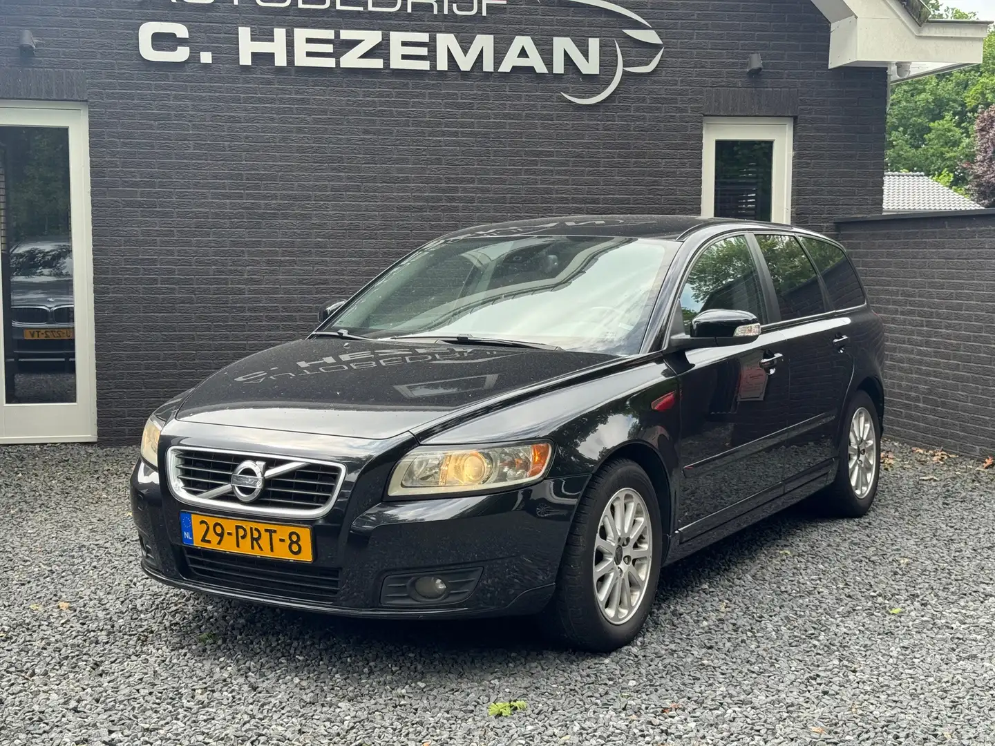 Volvo V50 2.0D Momentum LEDER CRUISE NAVI Sportvelgen Czarny - 1