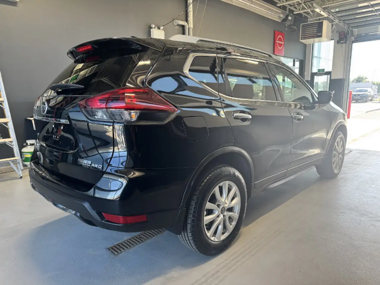 Nissan Rogue снимка Nissan Rogue