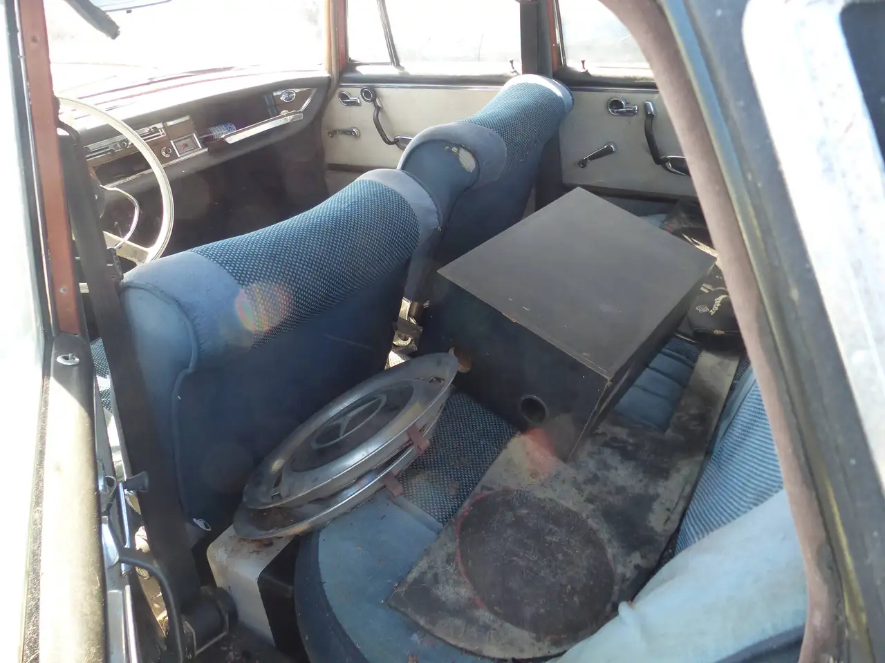 Mercedes-Benz 220 SE B W111 Große Flosse Oldtimer Keine Papiere No Papers !, foto 10