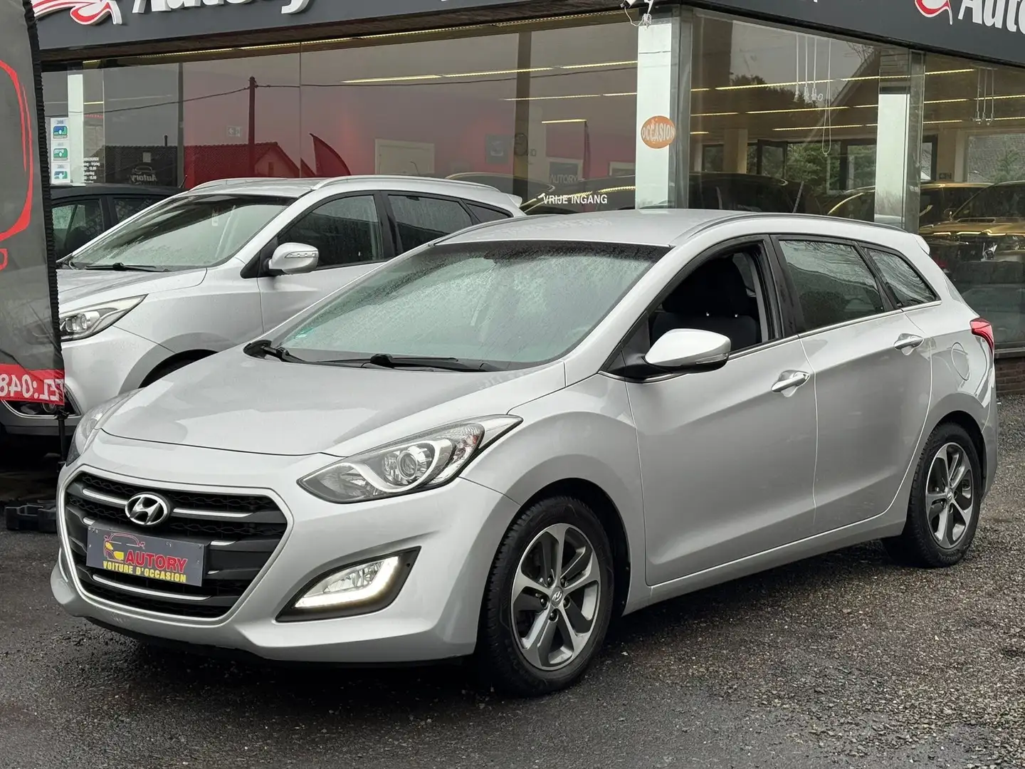 Hyundai i30 i30 SW 1.6 CRDi  / Car-pass Серый - 2