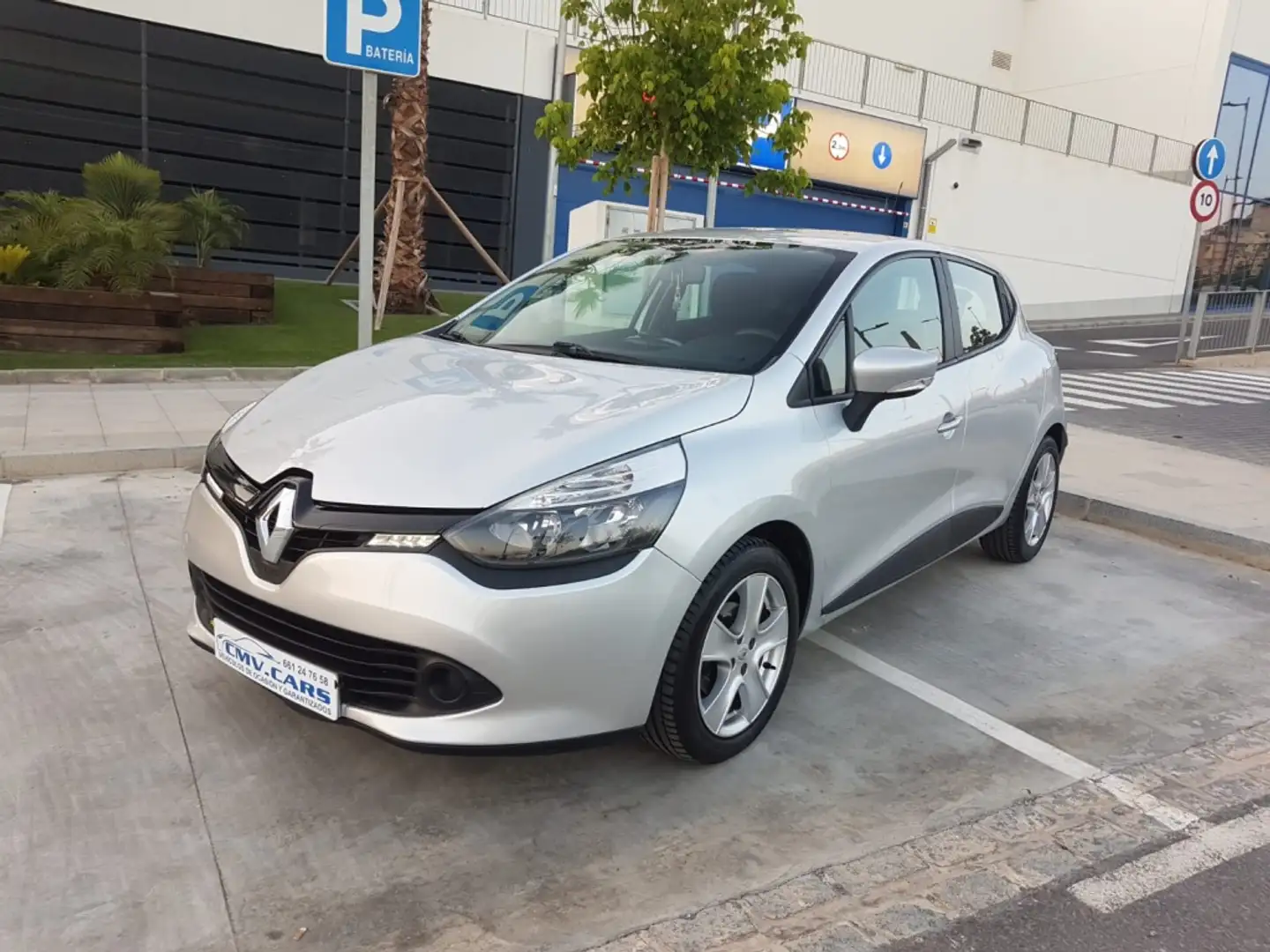 Renault Clio ST 1.5dCi eco2 Energy Limited 75 Gris - 1