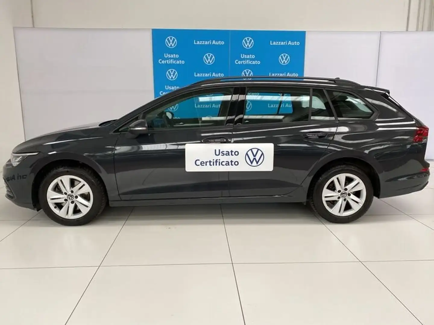 Volkswagen Golf Variant 2.0 TDI SCR Variant Life Gris - 2