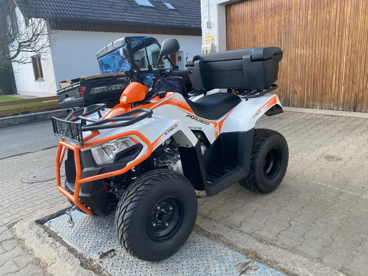 Kymco MXU 300 i T Lof 2Personen, Seilwinde, AHK sofort reduziert Blanco - 1