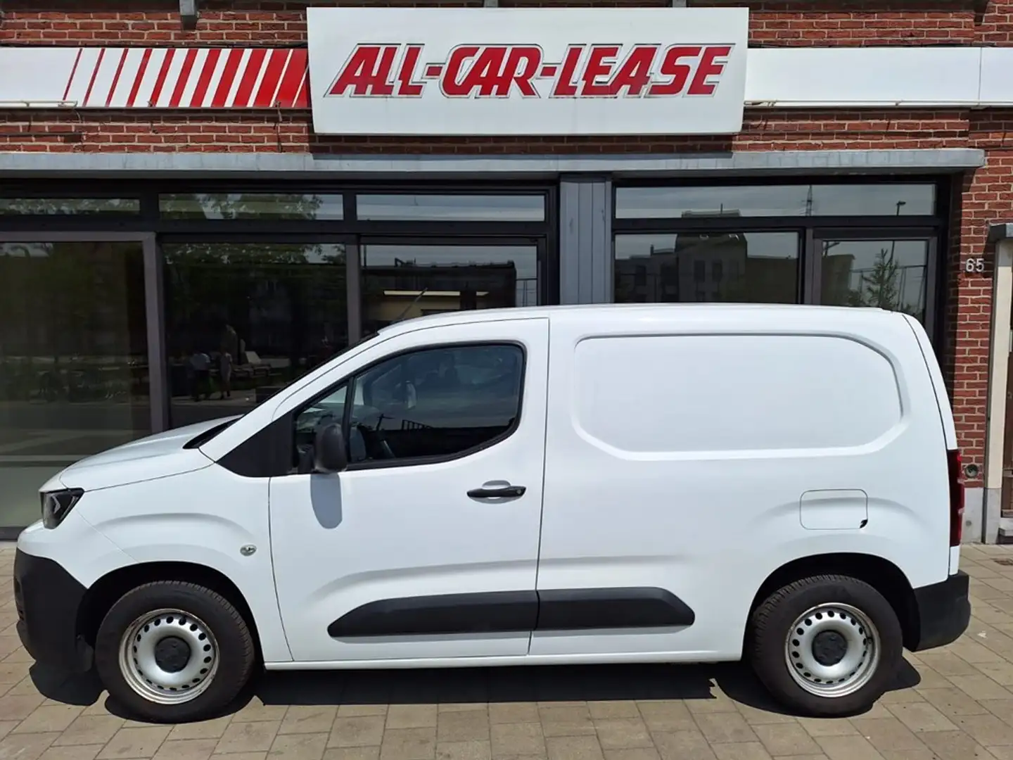 Peugeot Partner 1.6 HDI/ L1H1 / 3e zitplaats /Man. Airco / Parkeer Blanc - 1