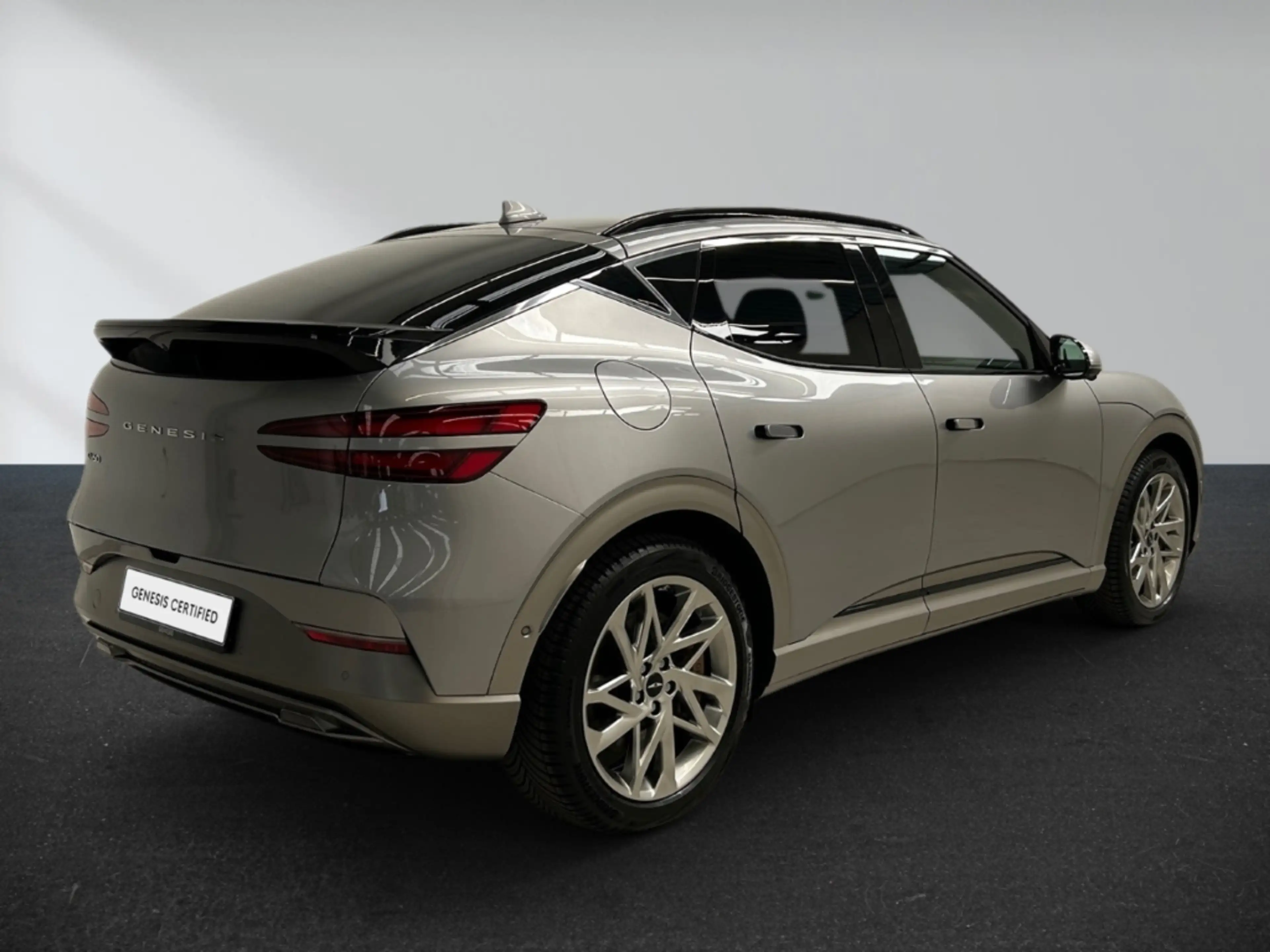 Genesis GV60 Sport Elektro 4WD Sportpaket Panorama Memory Sitze — photo 6