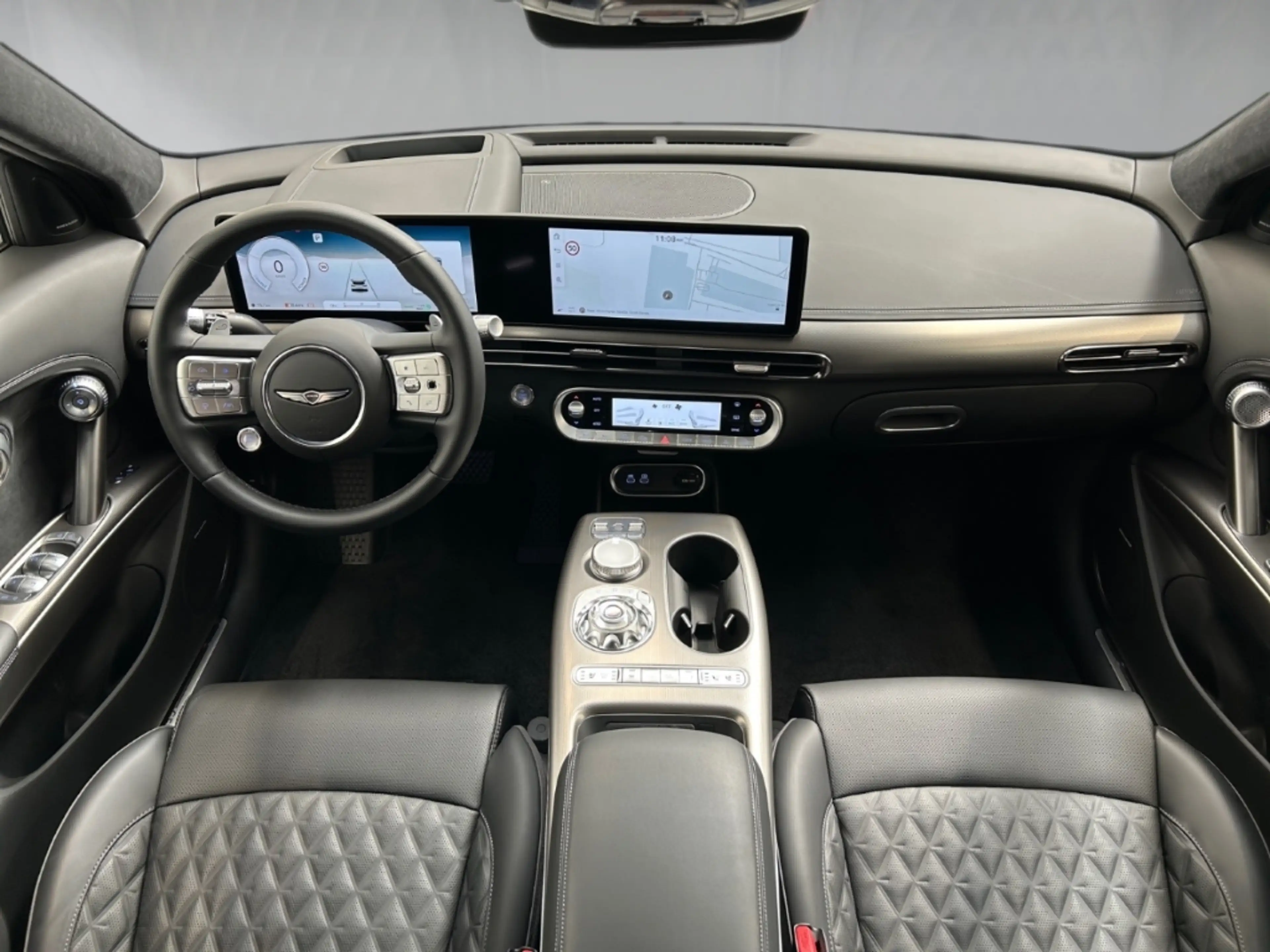 Genesis GV60 Sport Elektro 4WD Sportpaket Panorama Memory Sitze — photo 12