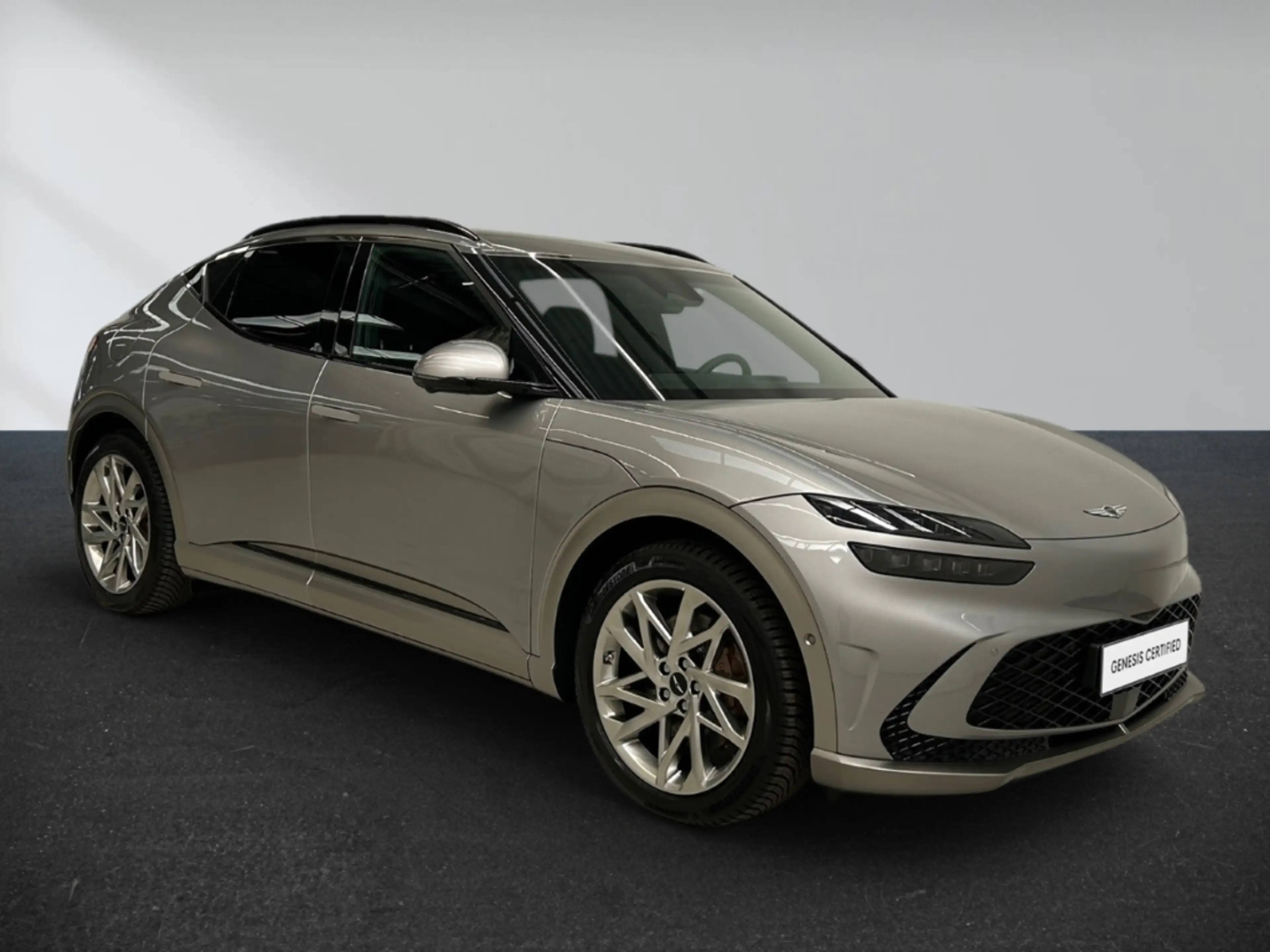Genesis GV60 Sport Elektro 4WD Sportpaket Panorama Memory Sitze — photo 3