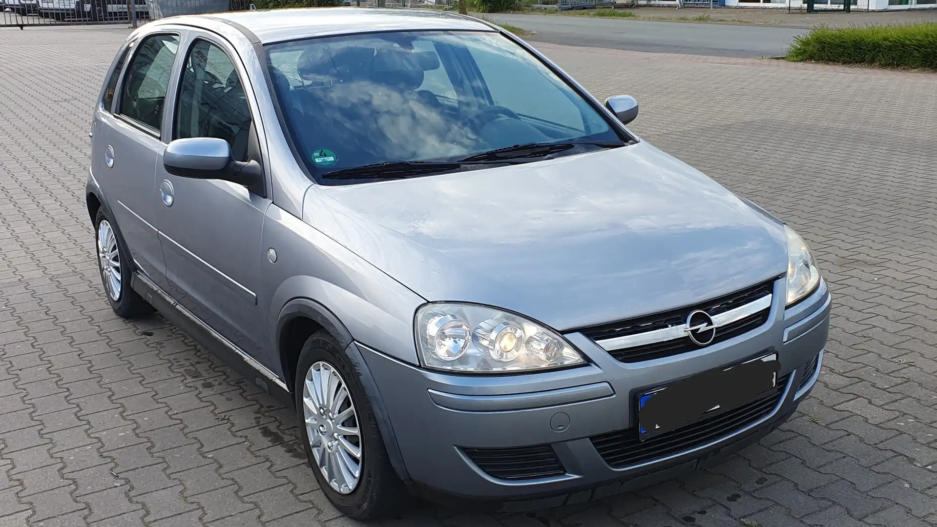 Opel Corsa Opel Corsa C  1.2 Twinport Grau - 1