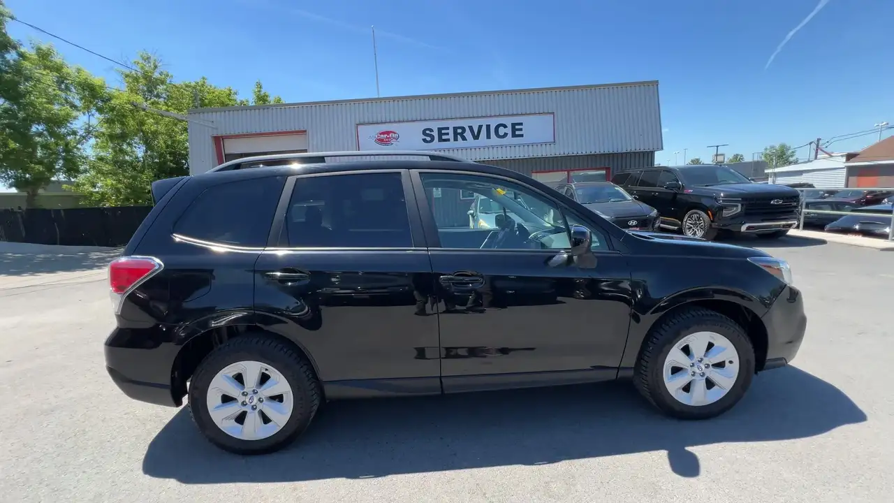 Subaru Forester снимка Subaru Forester
