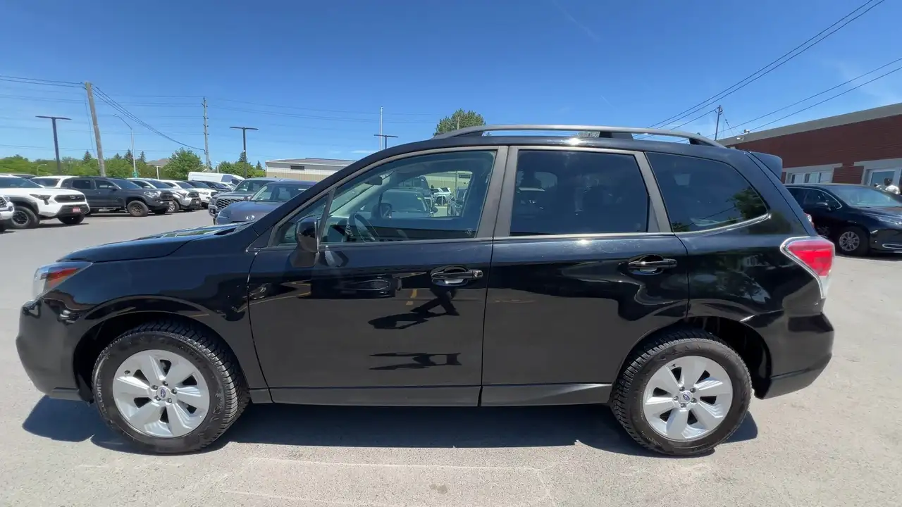 Subaru Forester снимка Subaru Forester