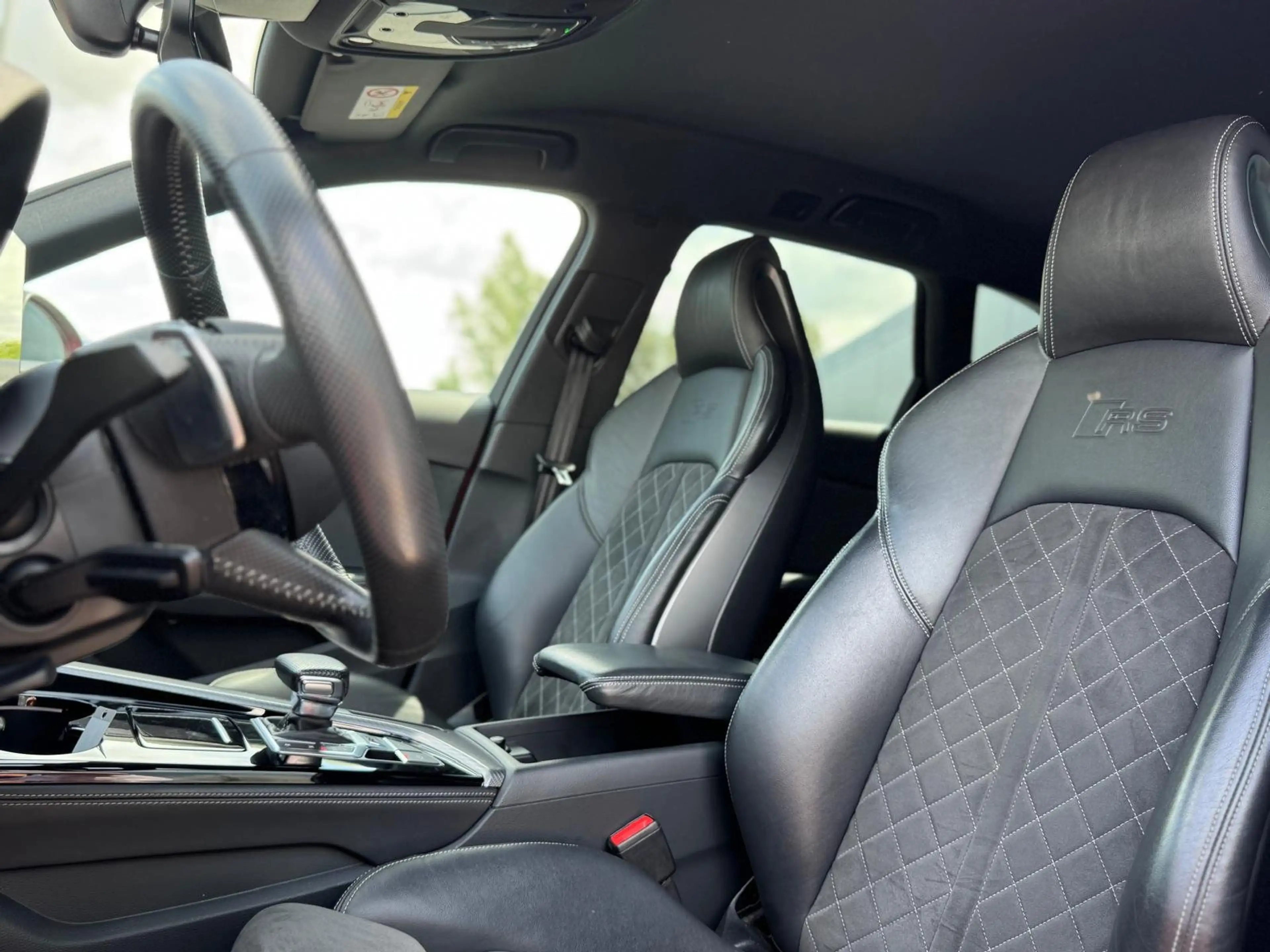 Audi RS4 LICHTE VRACHT / MASSAGE / CAM / ZETELVERWARMING / — photo 15