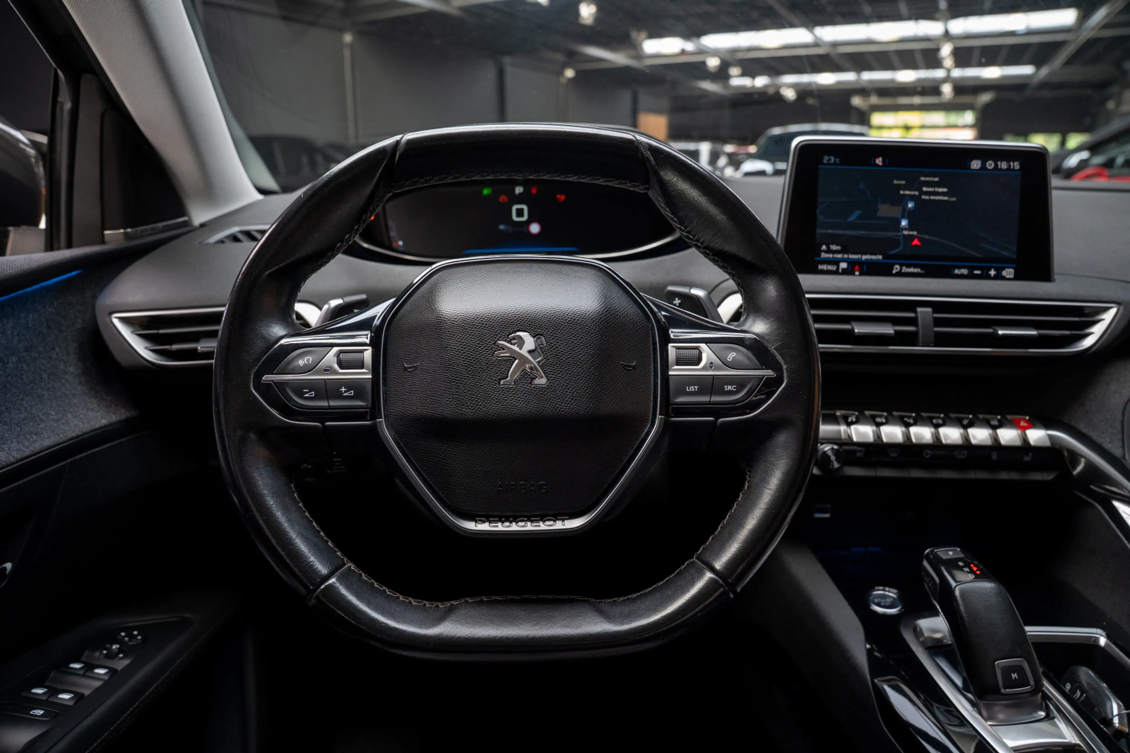 Peugeot 3008 1.6 e Panodak Navi Camera Memory Leder Climate con — photo 15