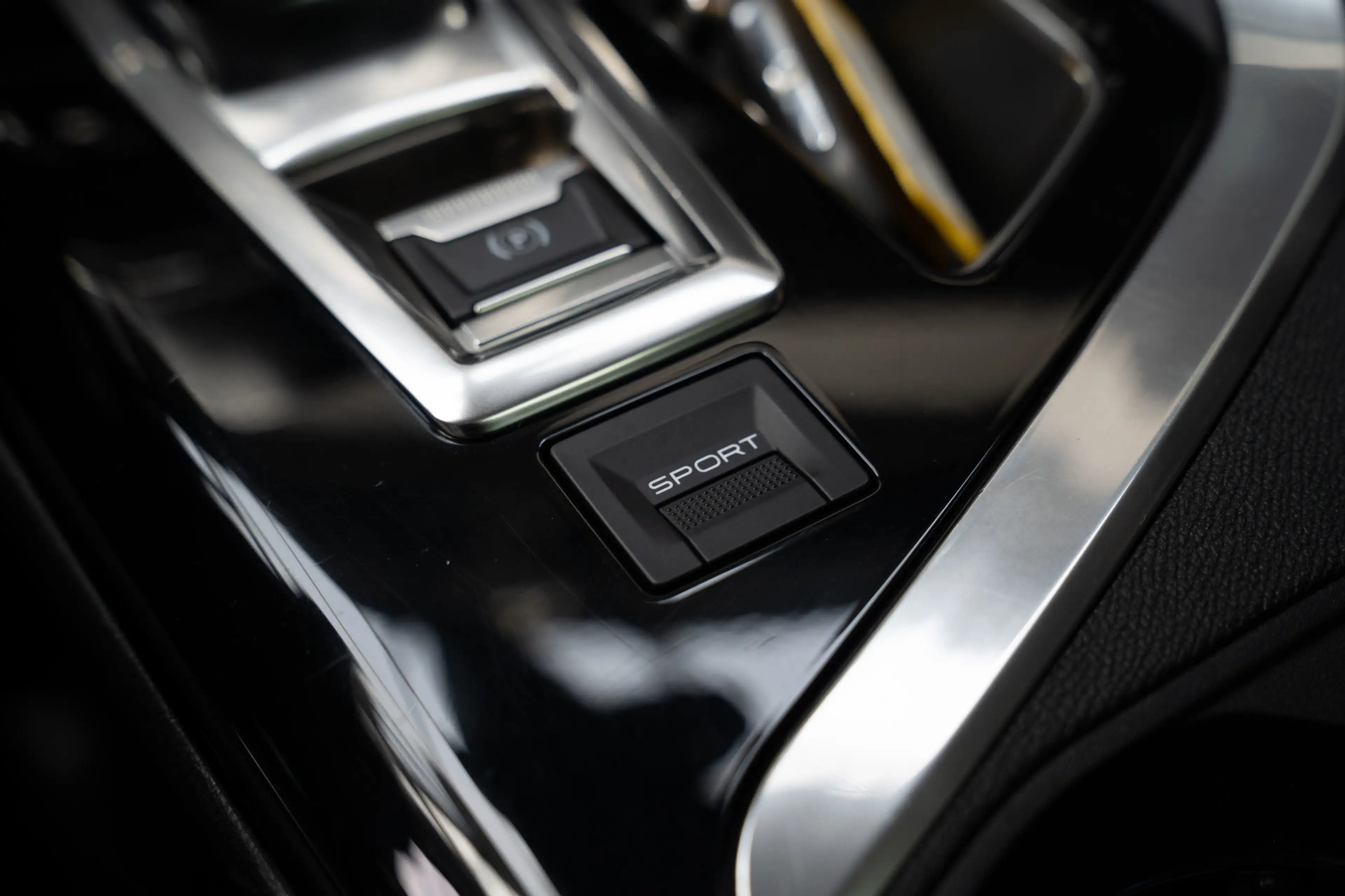 Peugeot 3008 1.6 e Panodak Navi Camera Memory Leder Climate con — photo 35