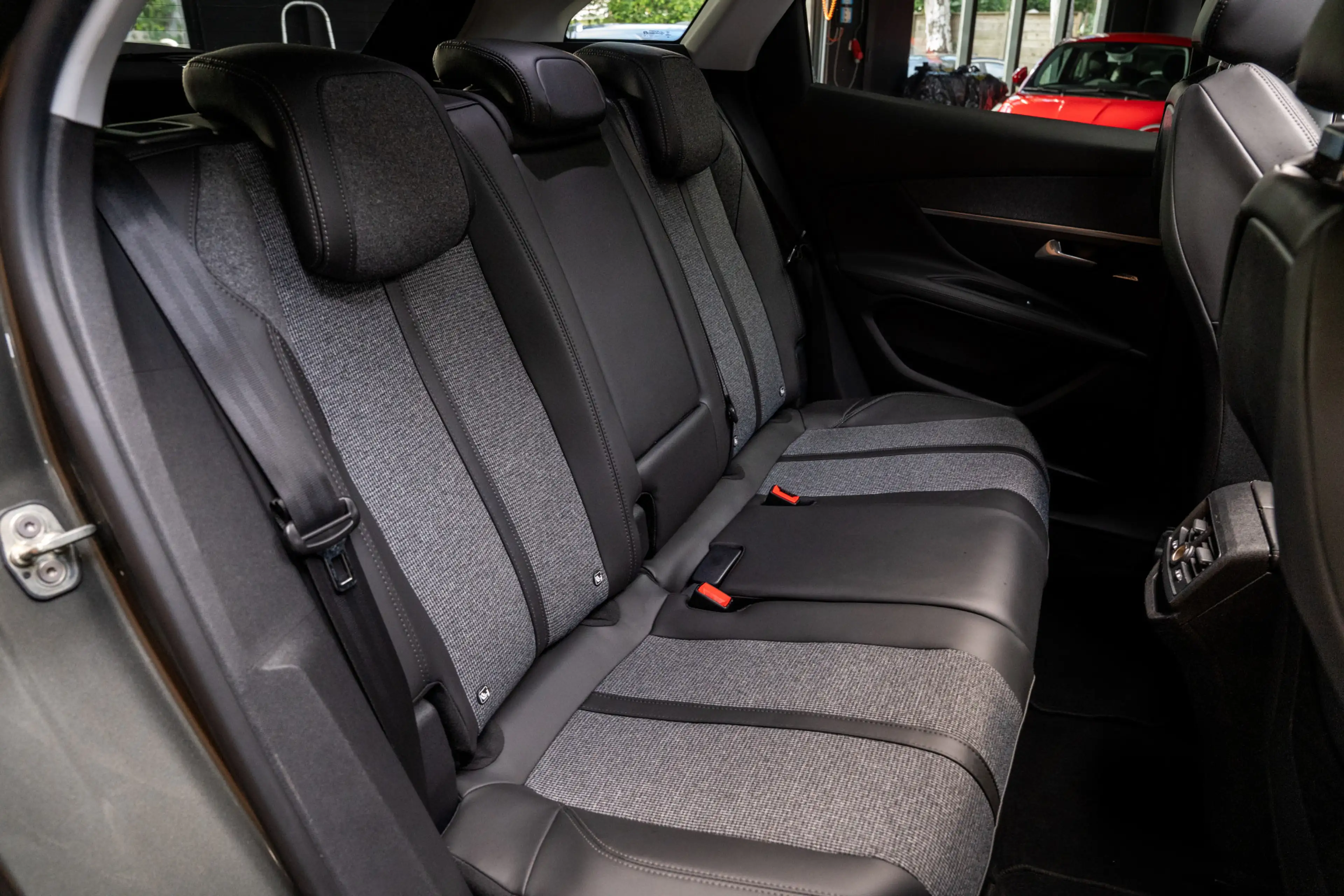 Peugeot 3008 1.6 e Panodak Navi Camera Memory Leder Climate con — photo 28