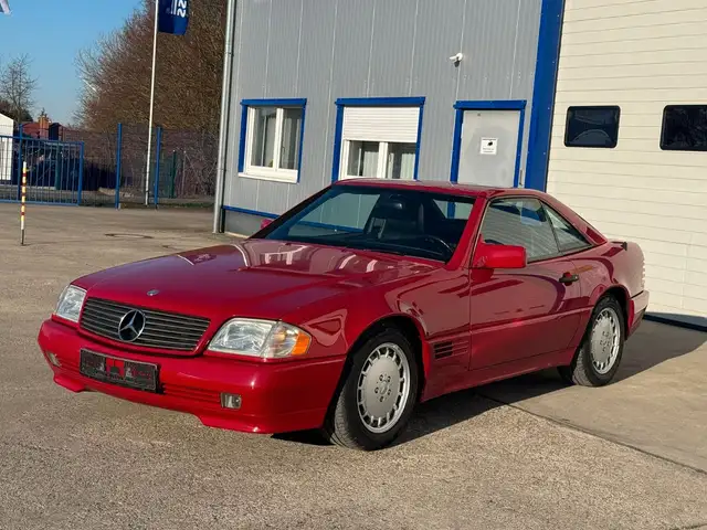 Mercedes-Benz SL 320