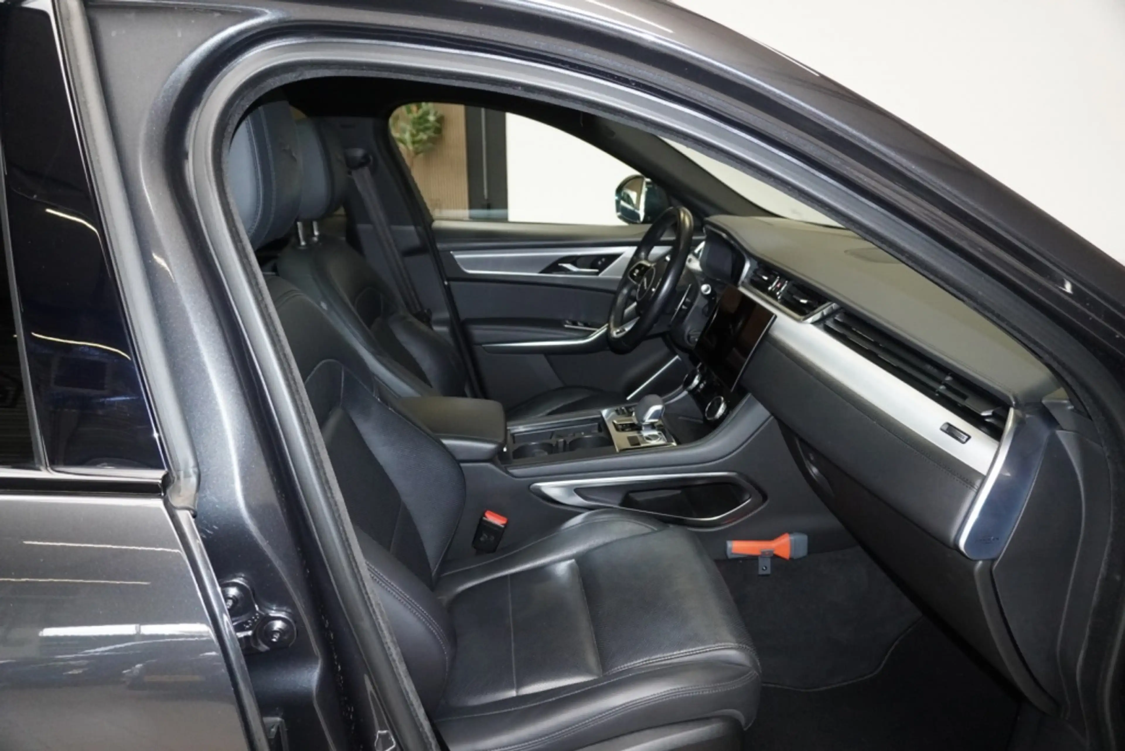 Jaguar F-Pace 2.0 P400e R-Dyn. HSE|PANO|TREKH|AWD|PLUG IN HYBRID — photo 14