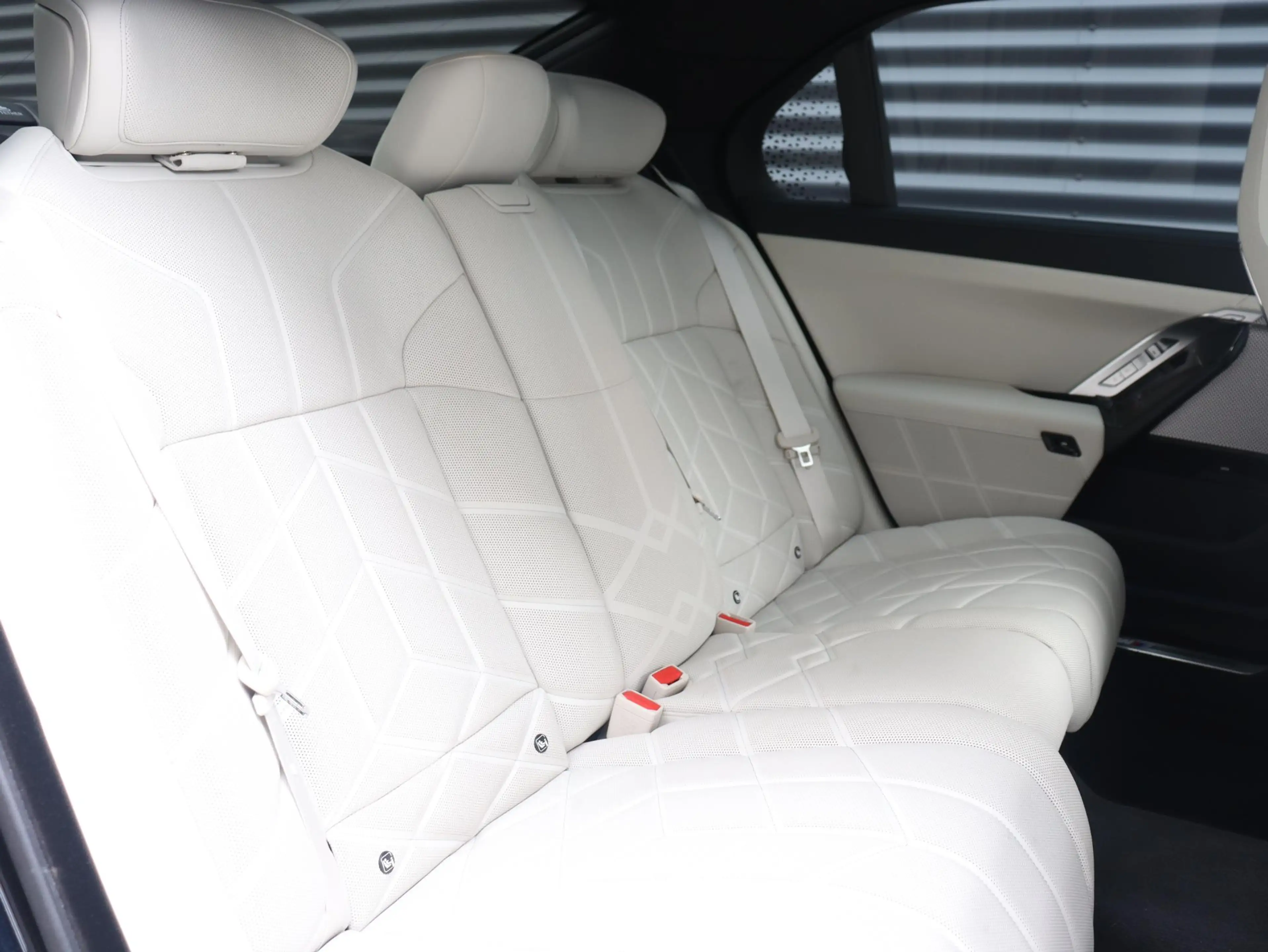 BMW i7 xDrive60 | High Executive | M Sportpakket Pro | Ex — photo 9