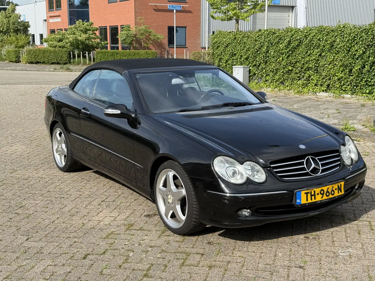 Mercedes-Benz CLK 320 Avantgarde | AMG | bose | elec stoelen | xenon Zwart - 2