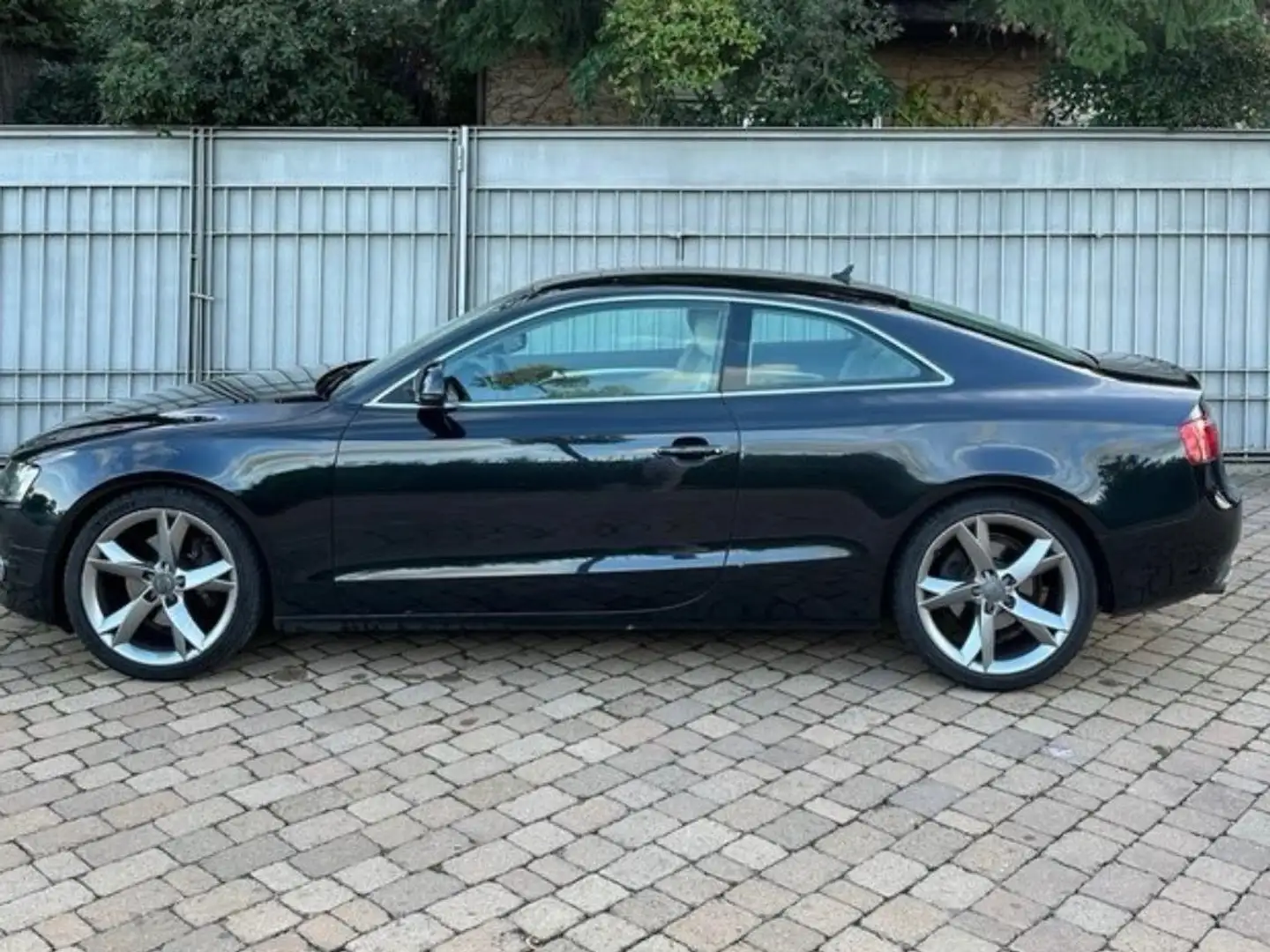 Audi A5 A5 Coupé 2.7TDI Multitronic Negro - 2
