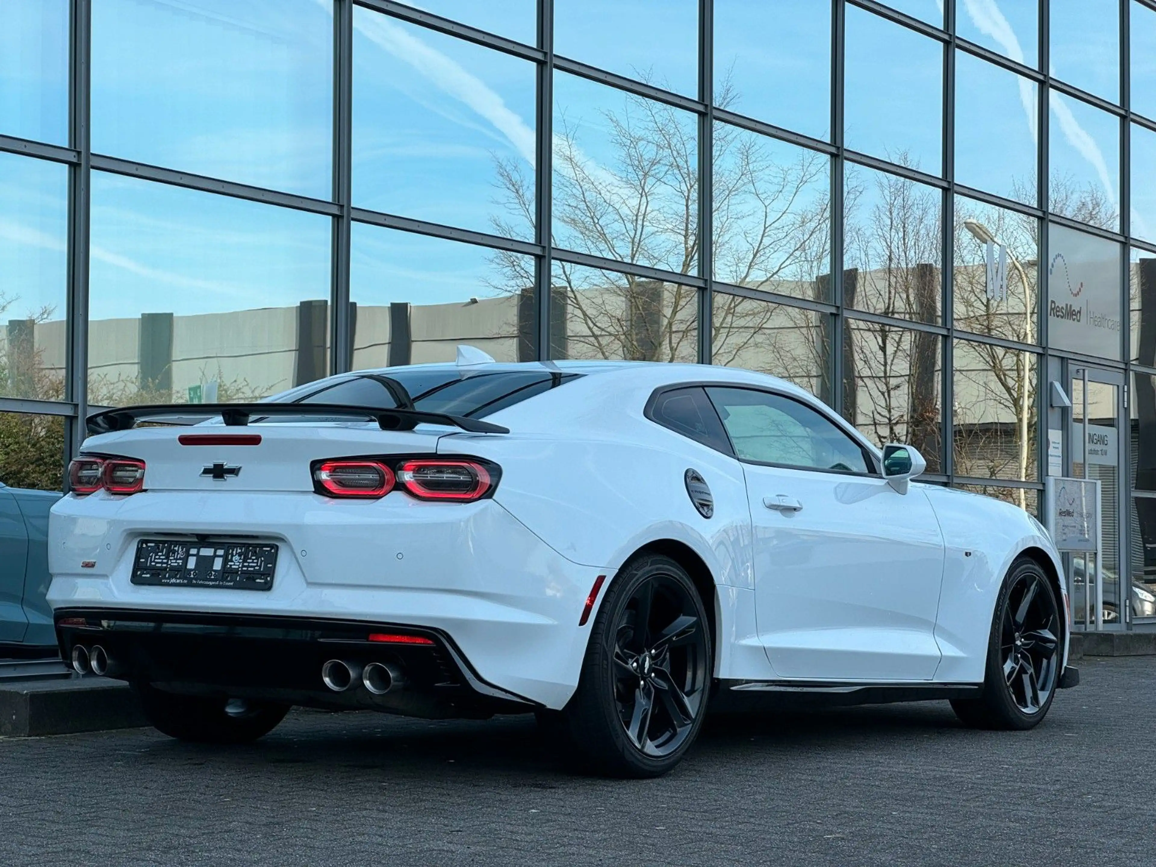 Chevrolet Camaro Coupé Sport ss 6.2 zl1 V8 Carplay Kamera Schalte — photo 3