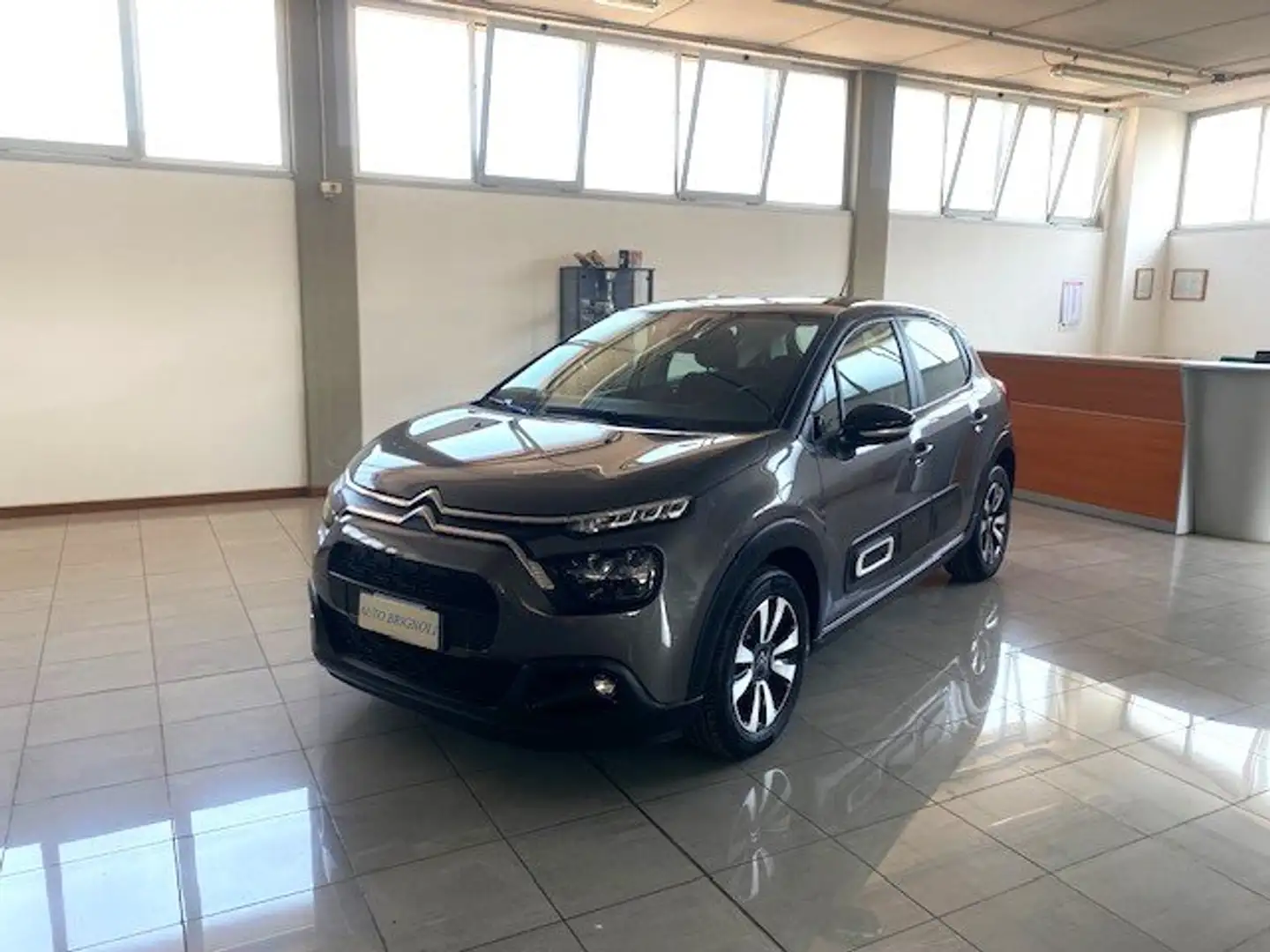 Citroen C3 C3 1.2 puretech Shine E6 D Grigio - 1