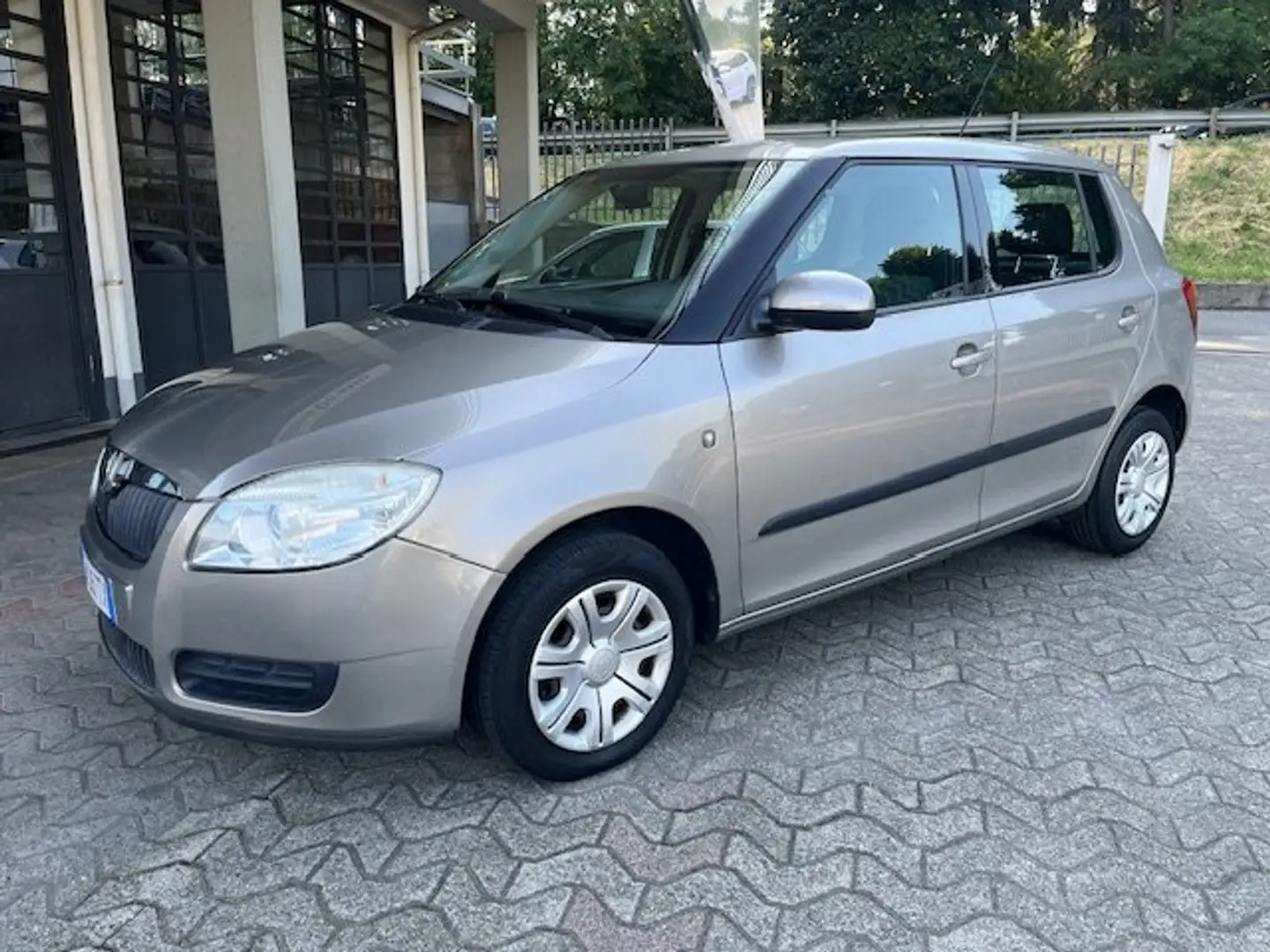 Skoda Fabia 1.2 Style 70cv "OK NEOPATENTATI" Grigio - 1