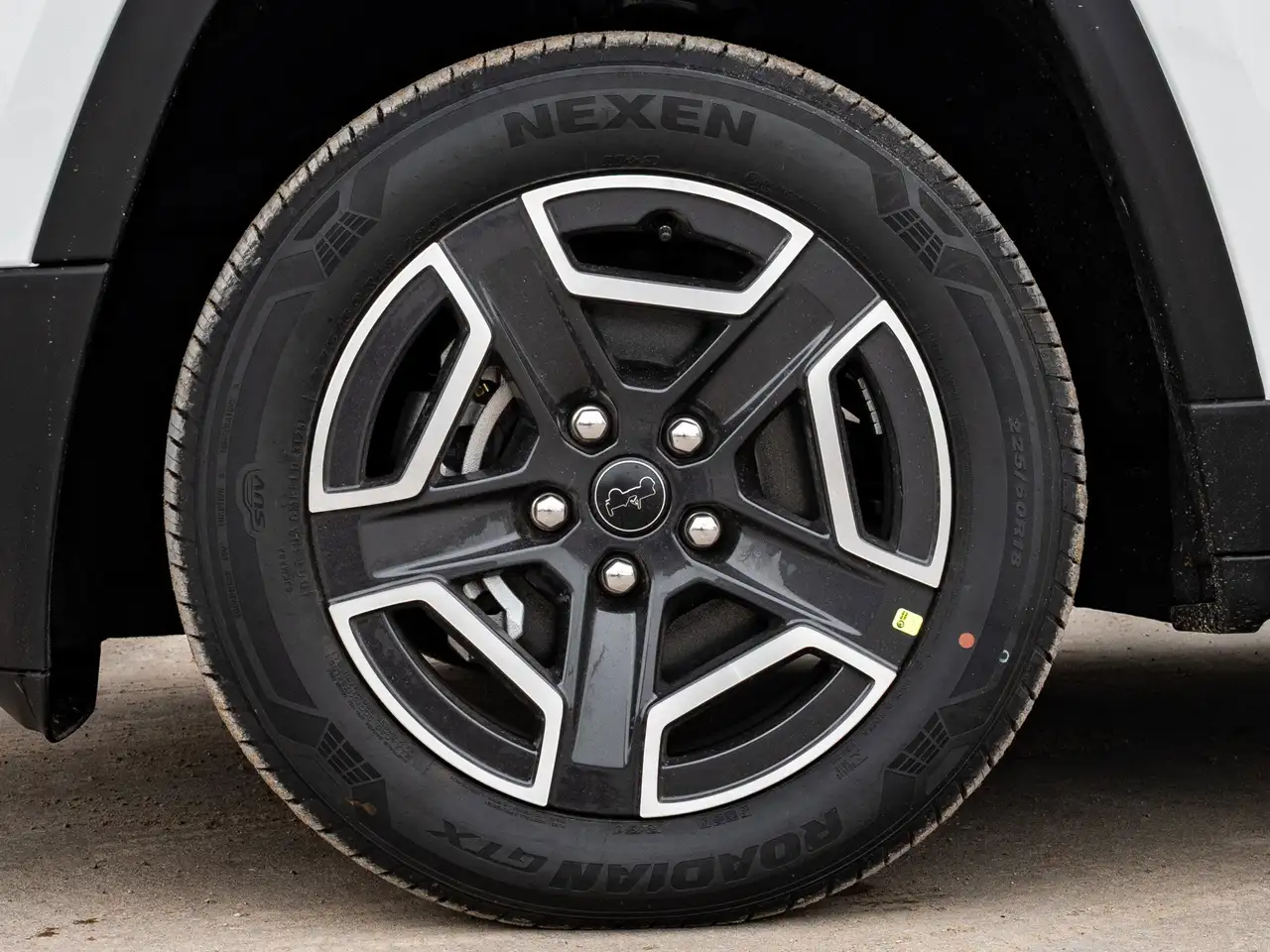 Jeep Cherokee снимка Jeep Cherokee