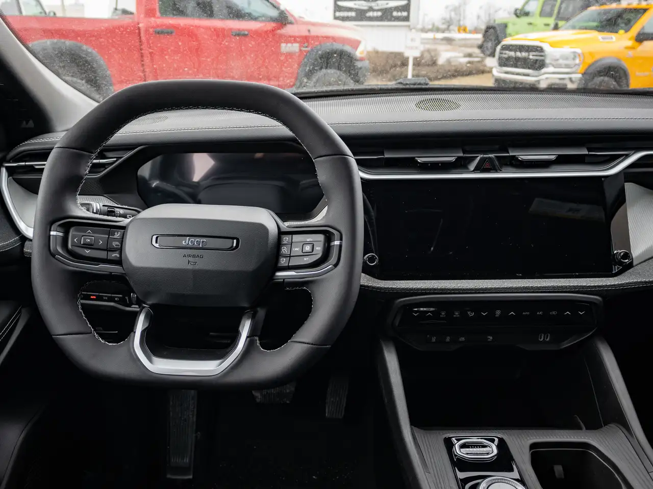 Jeep Cherokee снимка Jeep Cherokee