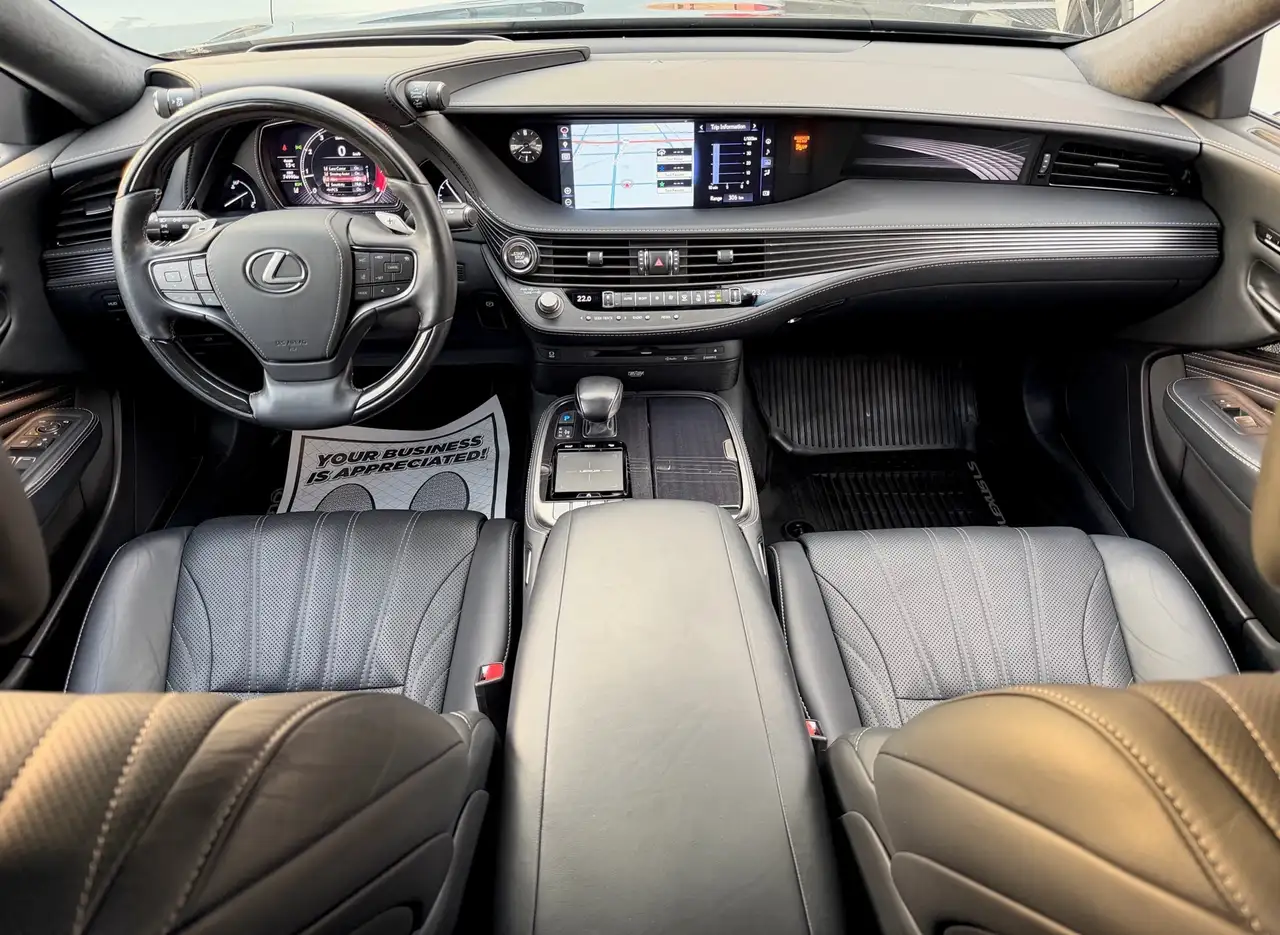 Lexus LS снимка Lexus LS