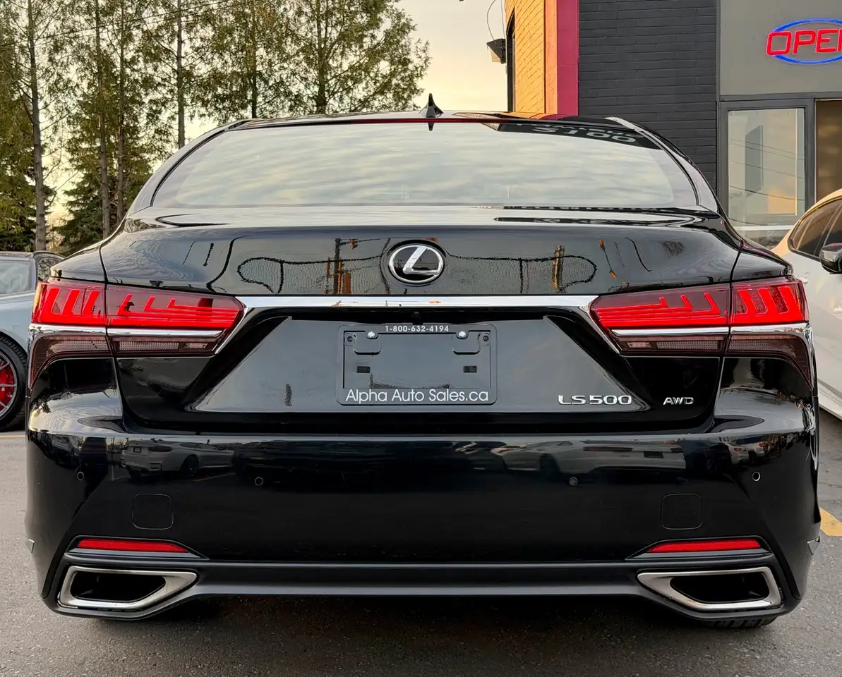 Lexus LS снимка Lexus LS