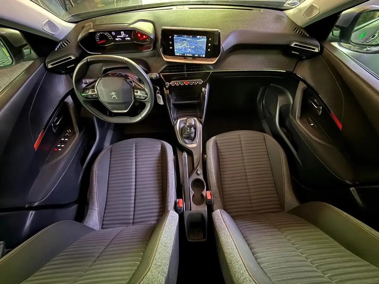 Peugeot 2008 2008 — photo 17