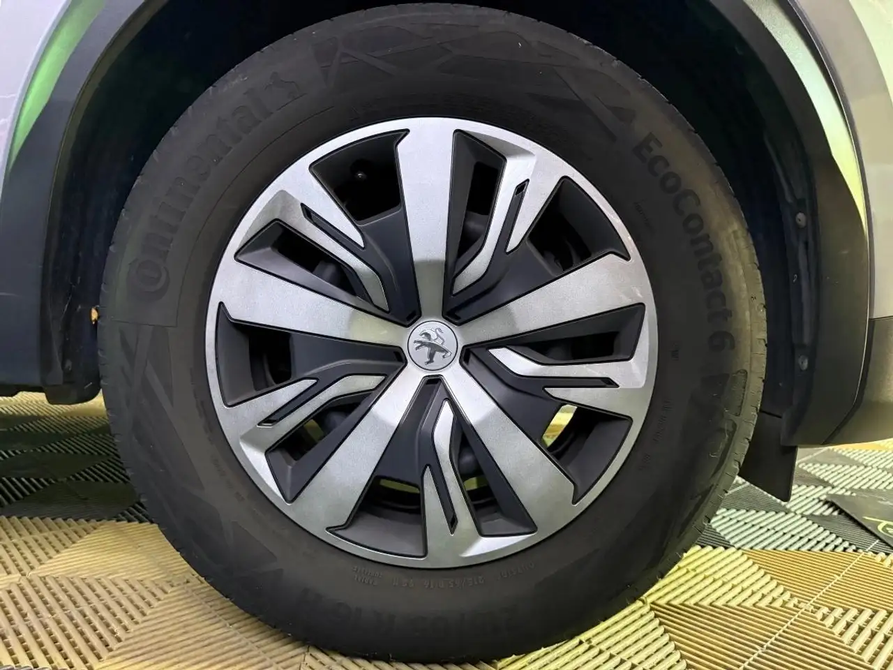 Peugeot 2008 2008 — photo 7