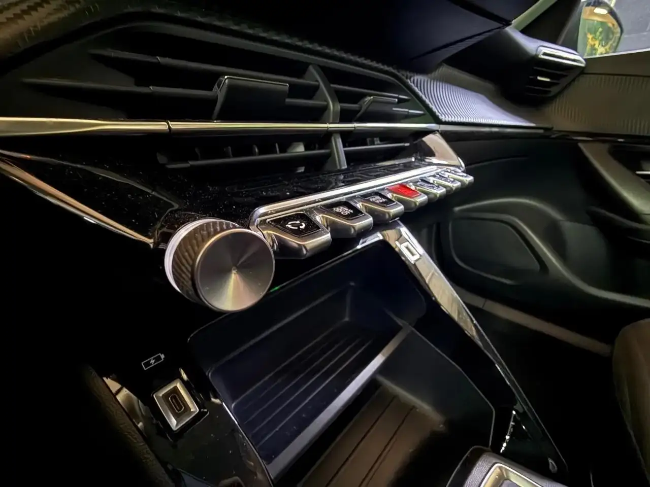 Peugeot 2008 2008 — photo 21