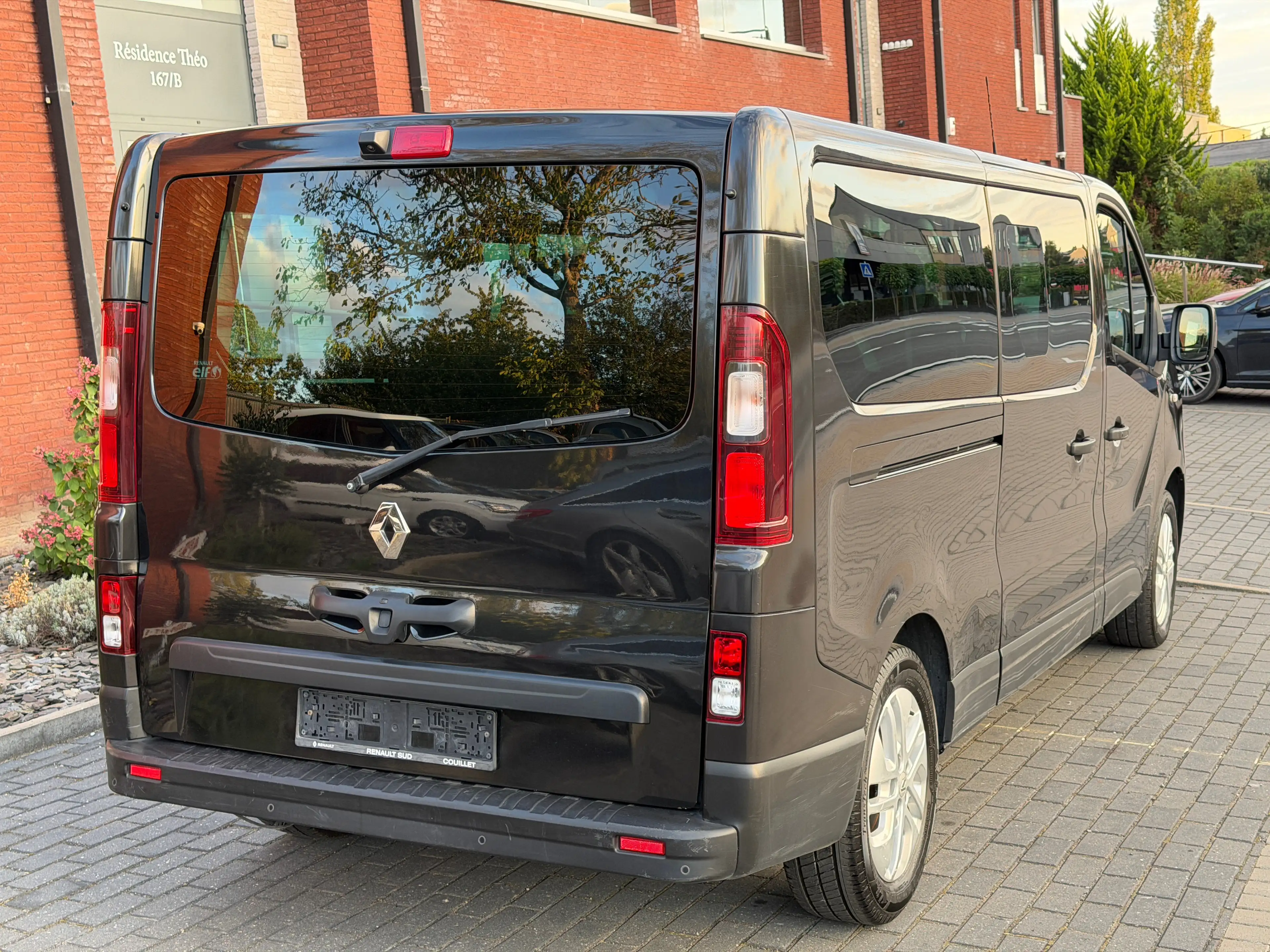 Renault Trafic ( 9 Places ) PROBLÈME MOTEUR !!! ( 10/2019 ) 2.0DCi 120Ch — photo 11