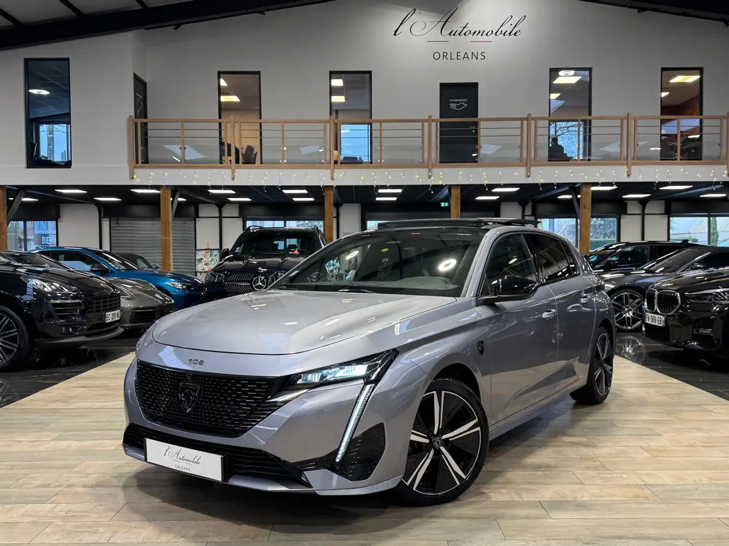 Peugeot 308 1.2 130 cv GT EAT8 TOIT PANO Gris - 1