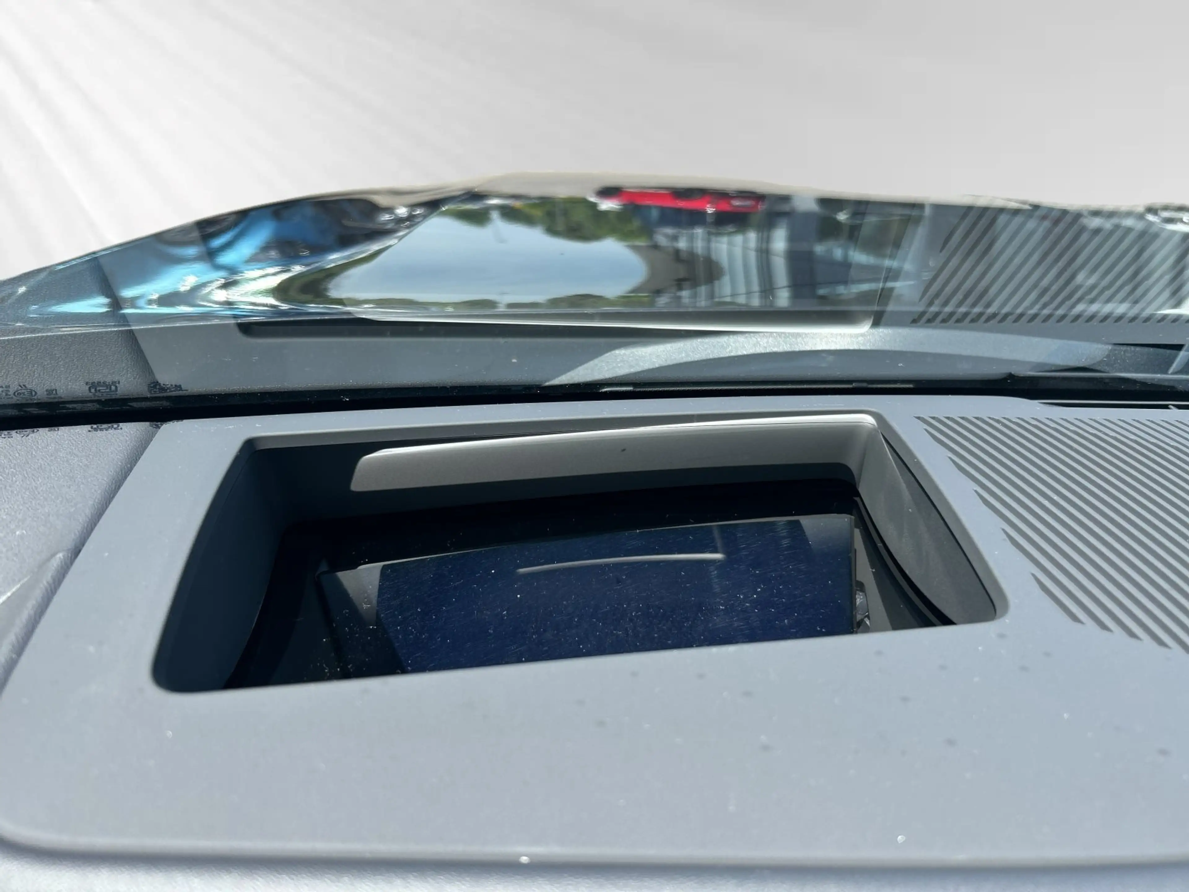 BMW i5 eDrive40 M Sport Pro|AHK|Pano|Autobahnass. — photo 13