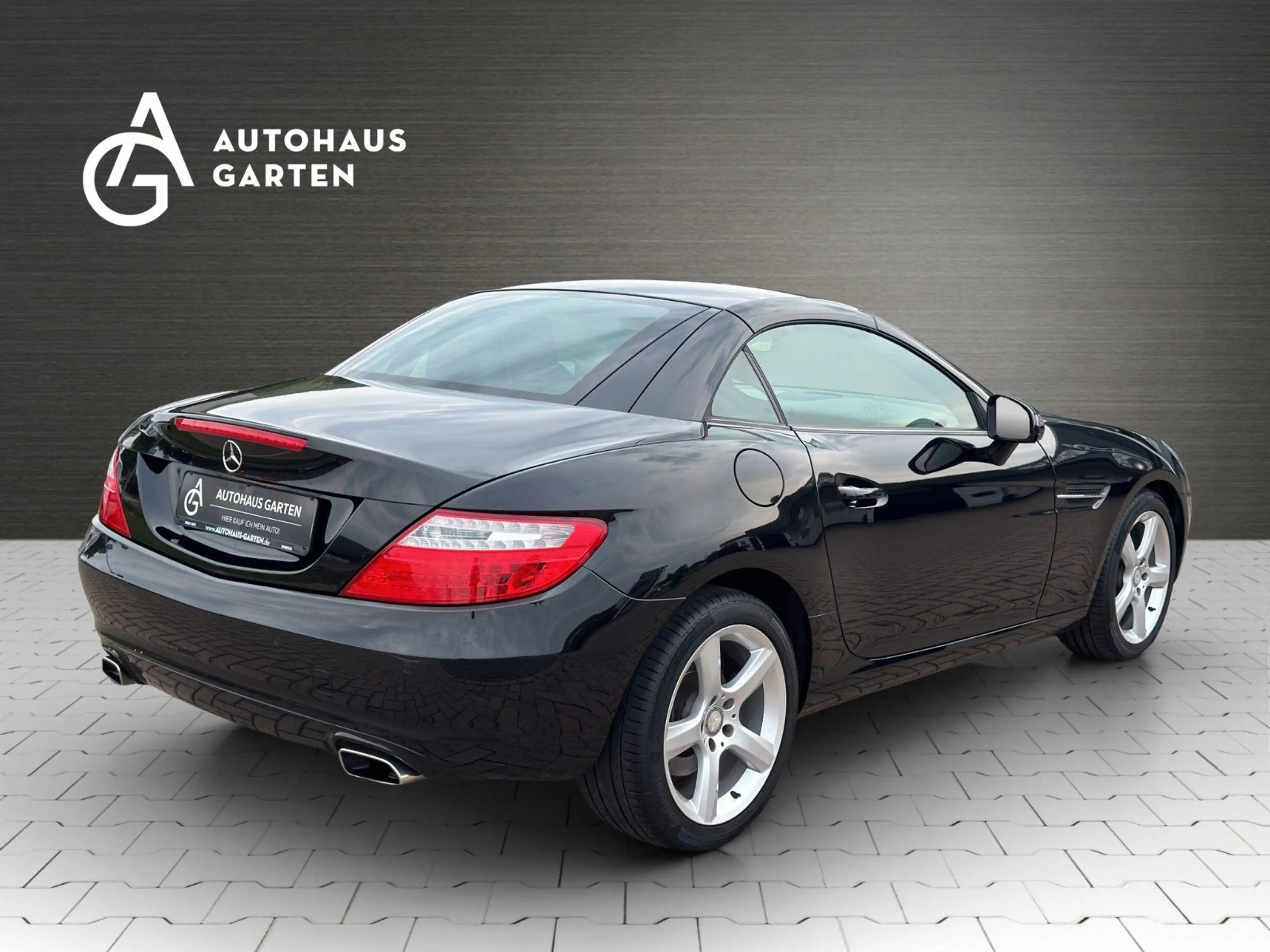 Mercedes-Benz SLK 200 Roadster Pano Leder Xenon SHZ Klima PDC — photo 5