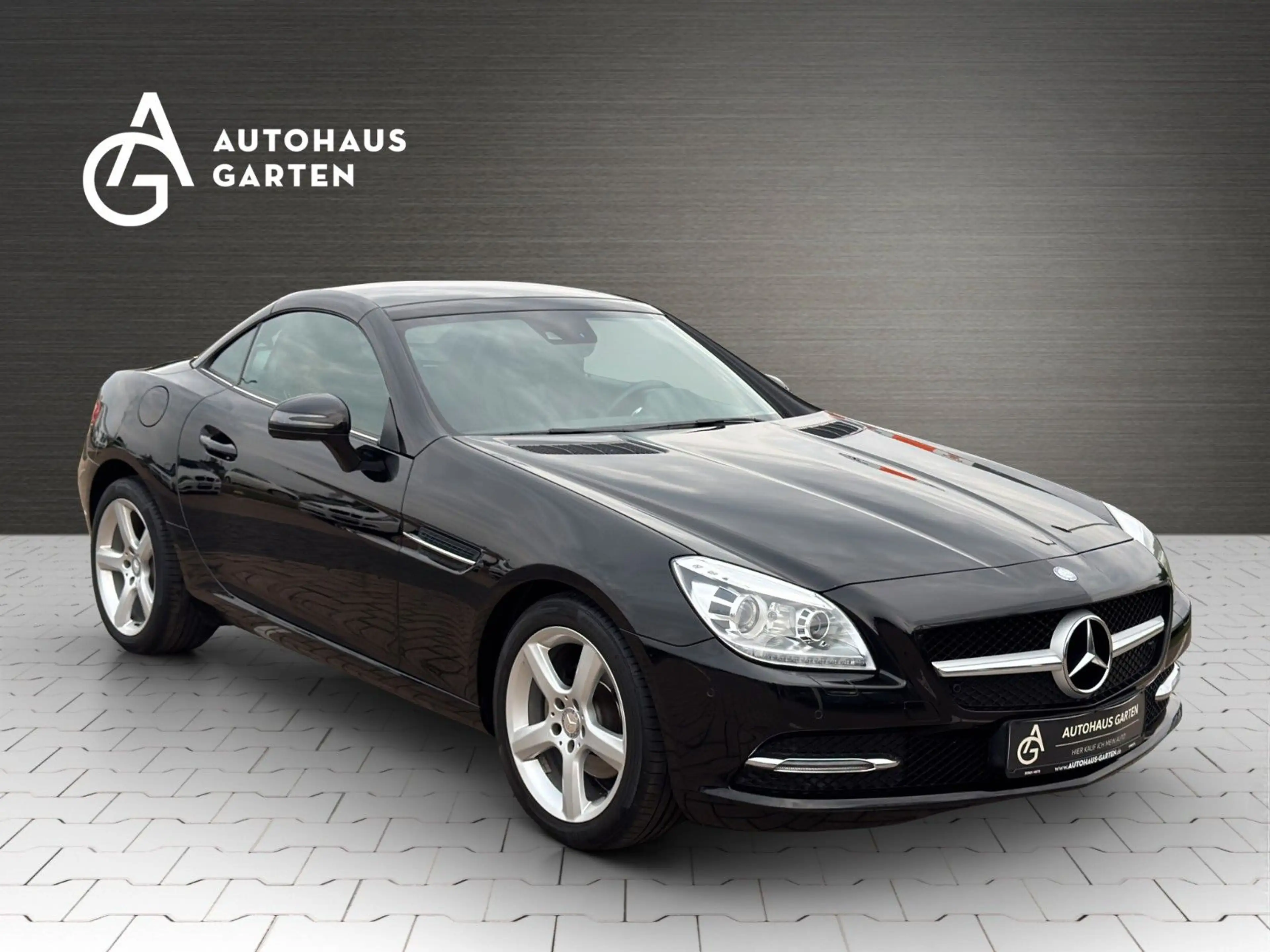 Mercedes-Benz SLK 200 Roadster Pano Leder Xenon SHZ Klima PDC — photo 7