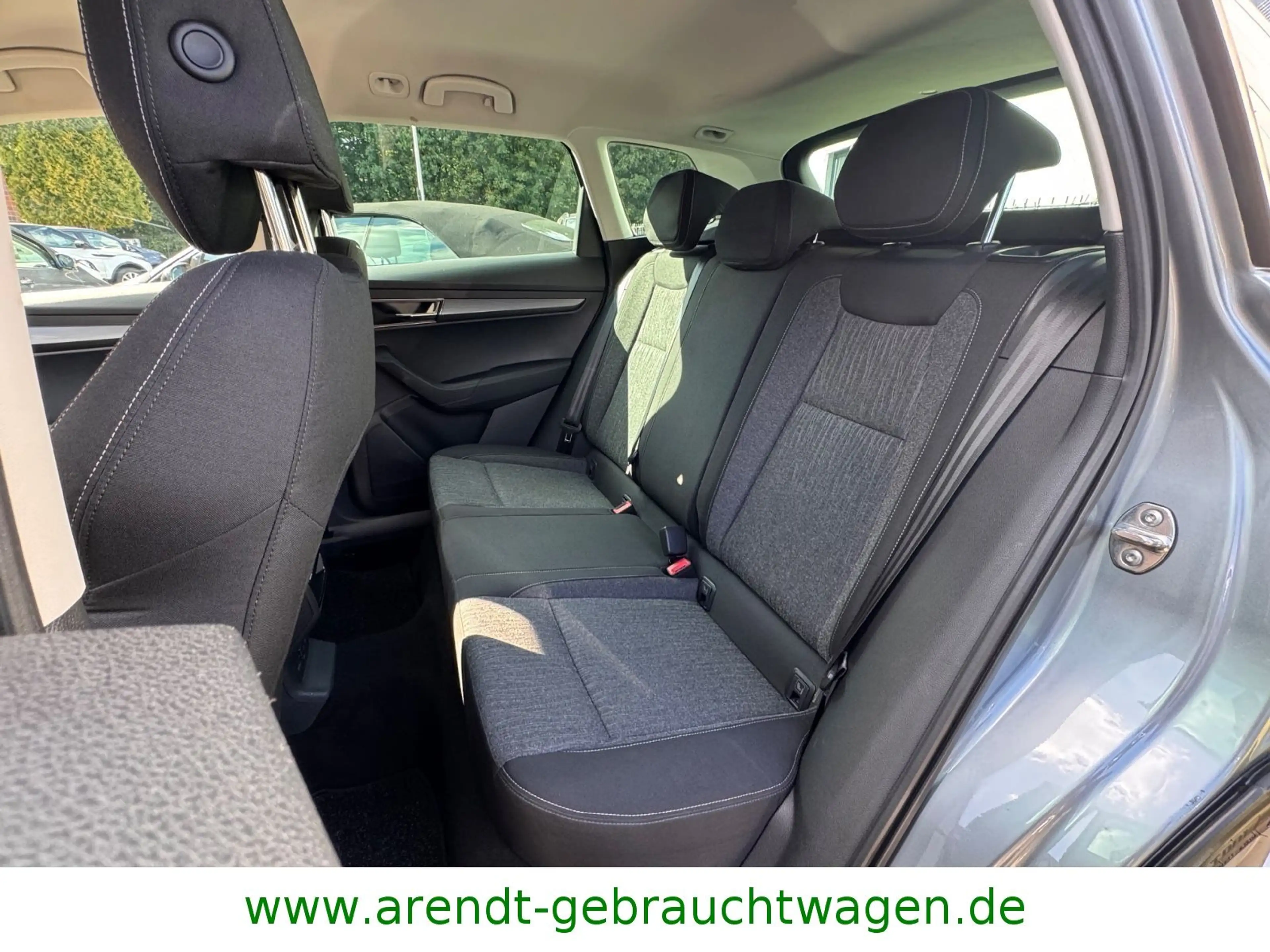 Skoda Karoq Style *DSG/ACC/AHK/CarPlay* — photo 10