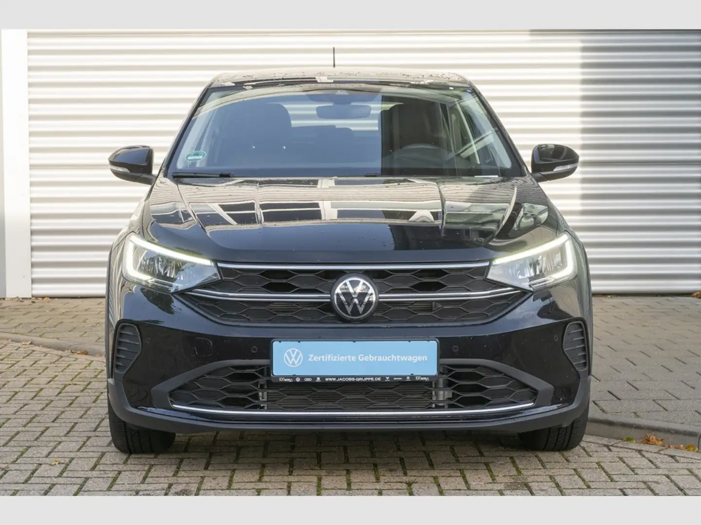 Volkswagen Taigo Life 1,0 TSI DSG ACC*AHK*PANO*RFK Schwarz - 2