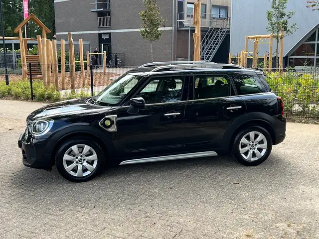 MINI Countryman SE All4 1.5i 220pk Hybride Automaat - Apple CarPlay - Pdc - Ecc - Led - Dab -