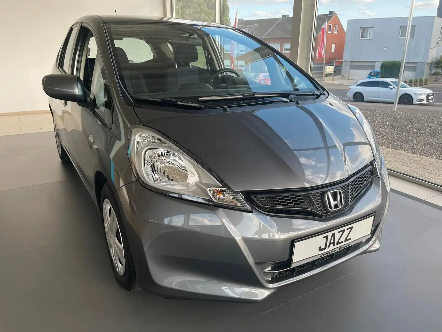Honda Jazz 1.2 Trend Grijs - 1