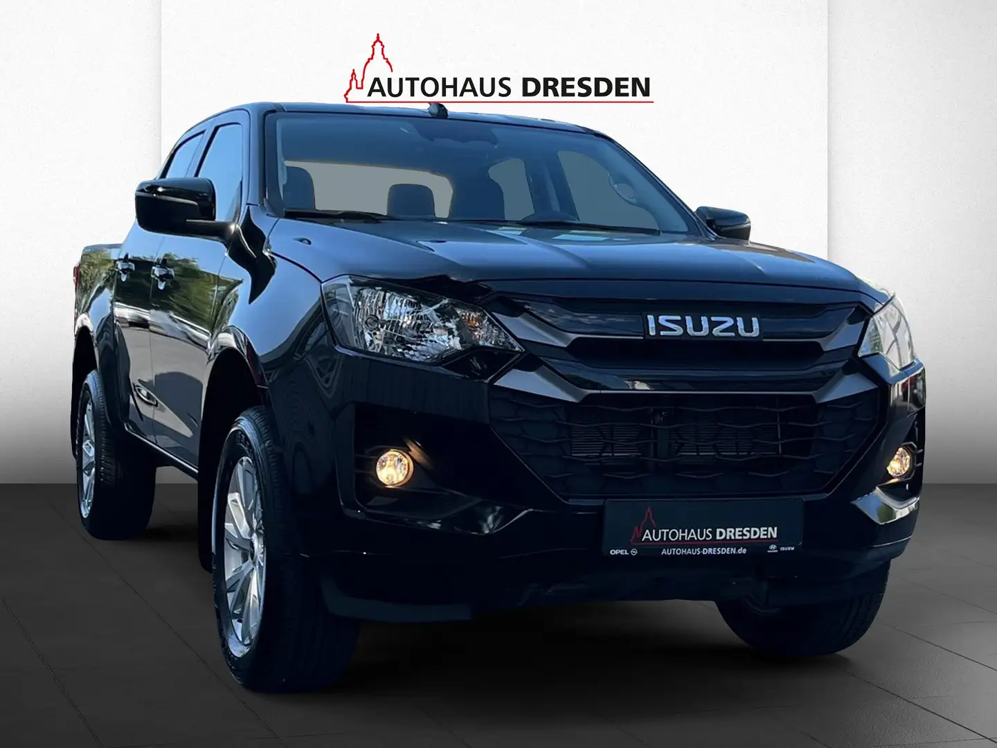 Isuzu D-Max 1.9 TD Double Cab LS SHZ+PDC+SoundSys+AUT Schwarz - 2
