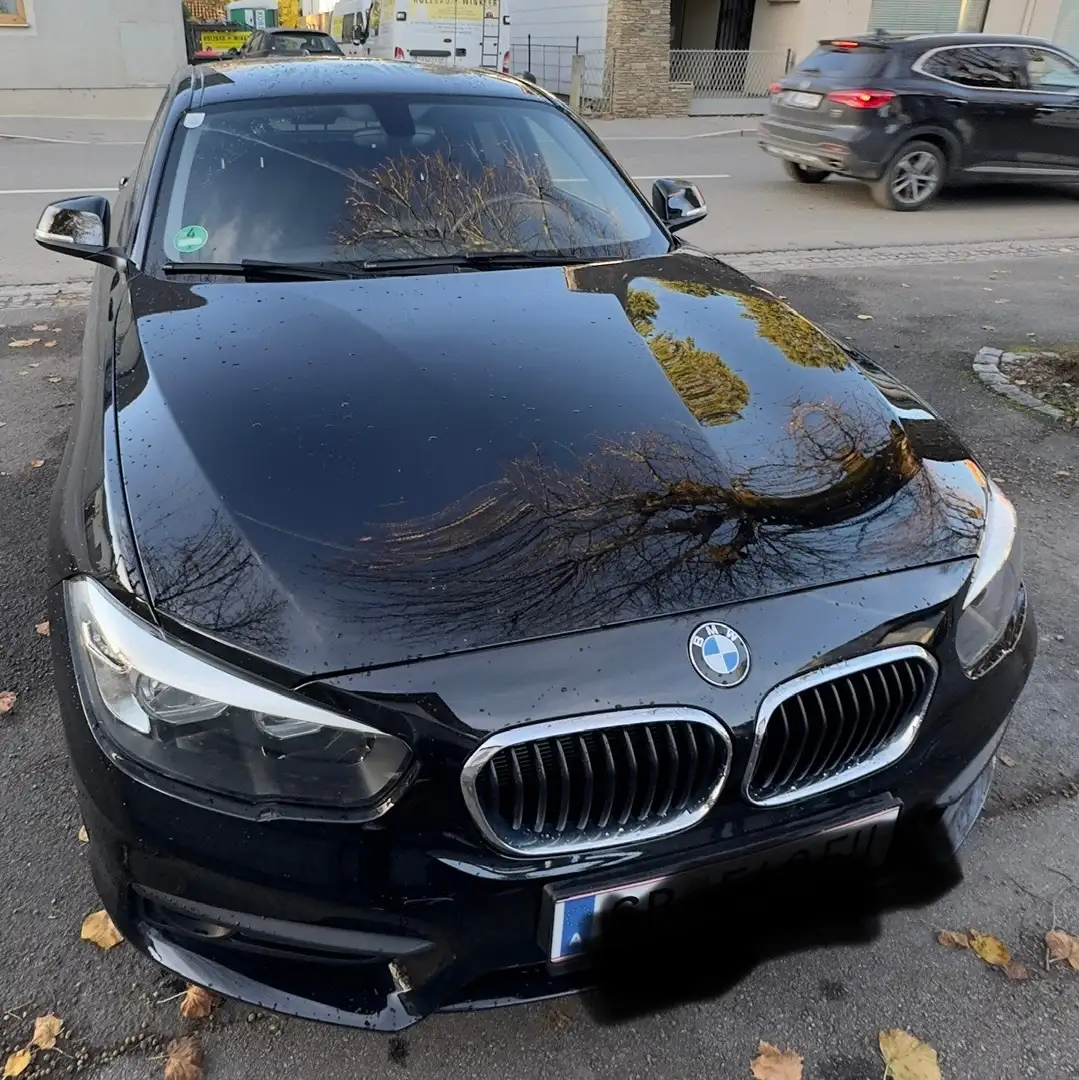 BMW 116 116i Schwarz - 1