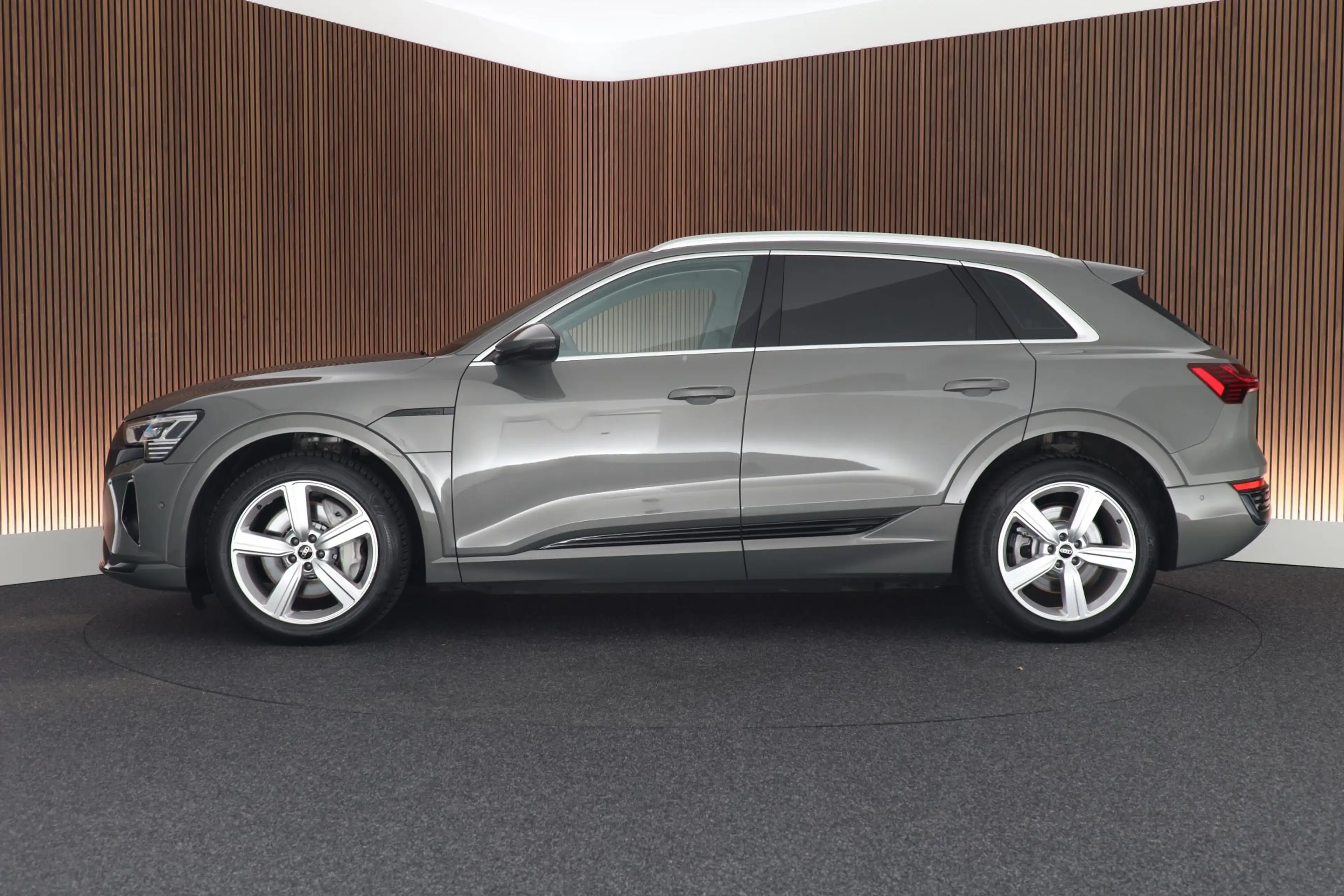 Audi Q8 e-tron 50 340pk quattro Advanced Edition 95 kWh SOH 100% — photo 7